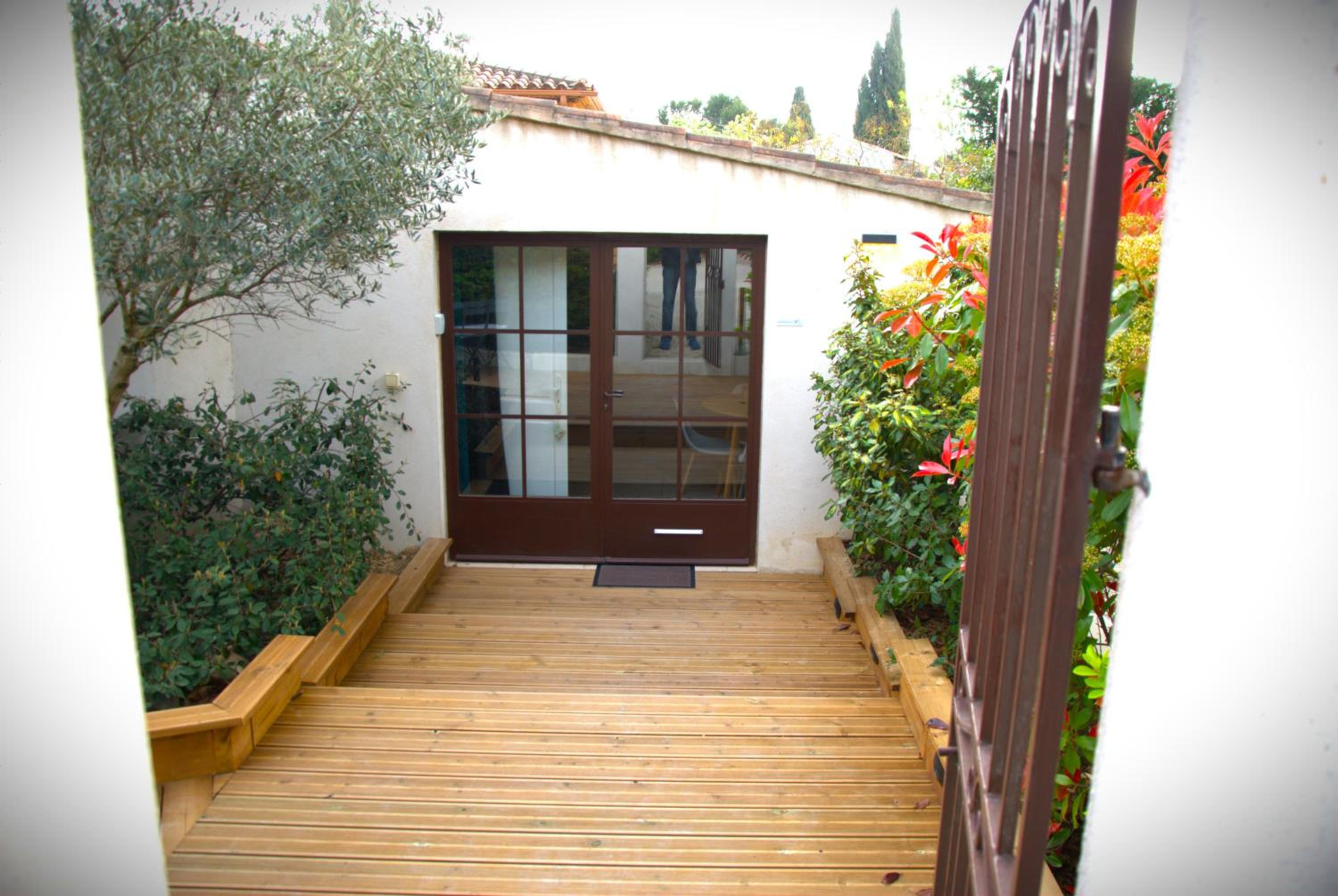 Photo 11