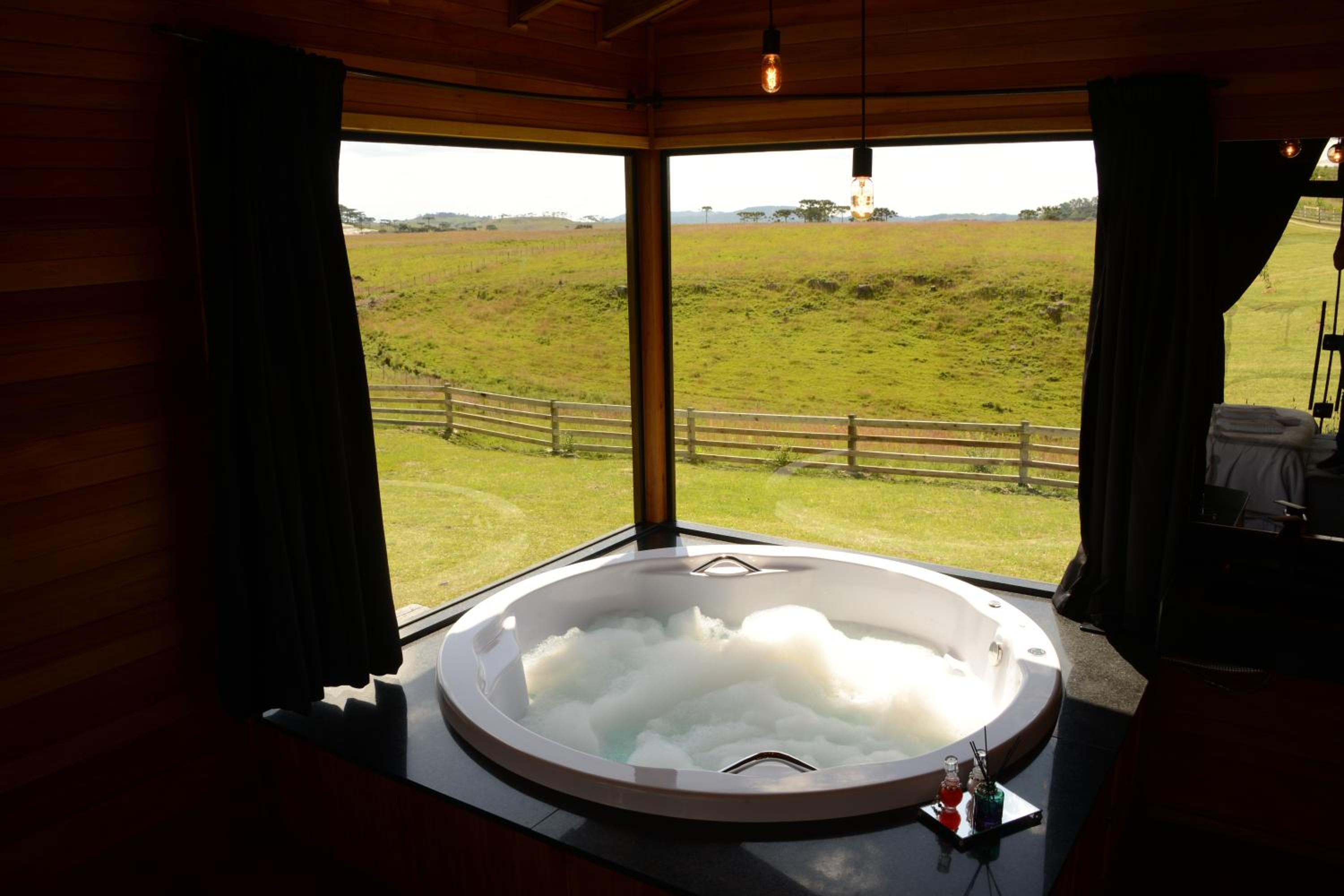 Jacuzzi