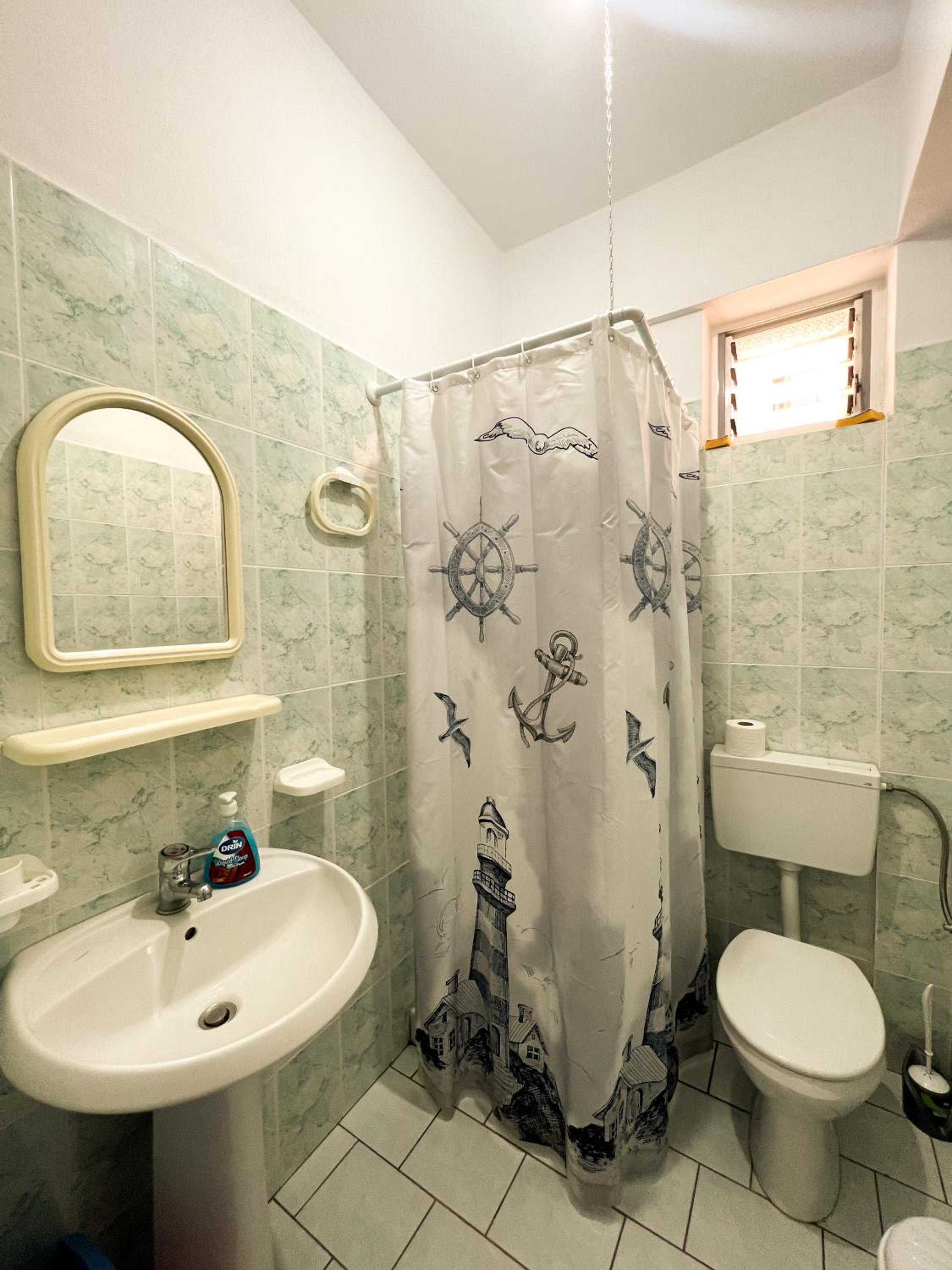 Garden Villa Sarande Apt-5