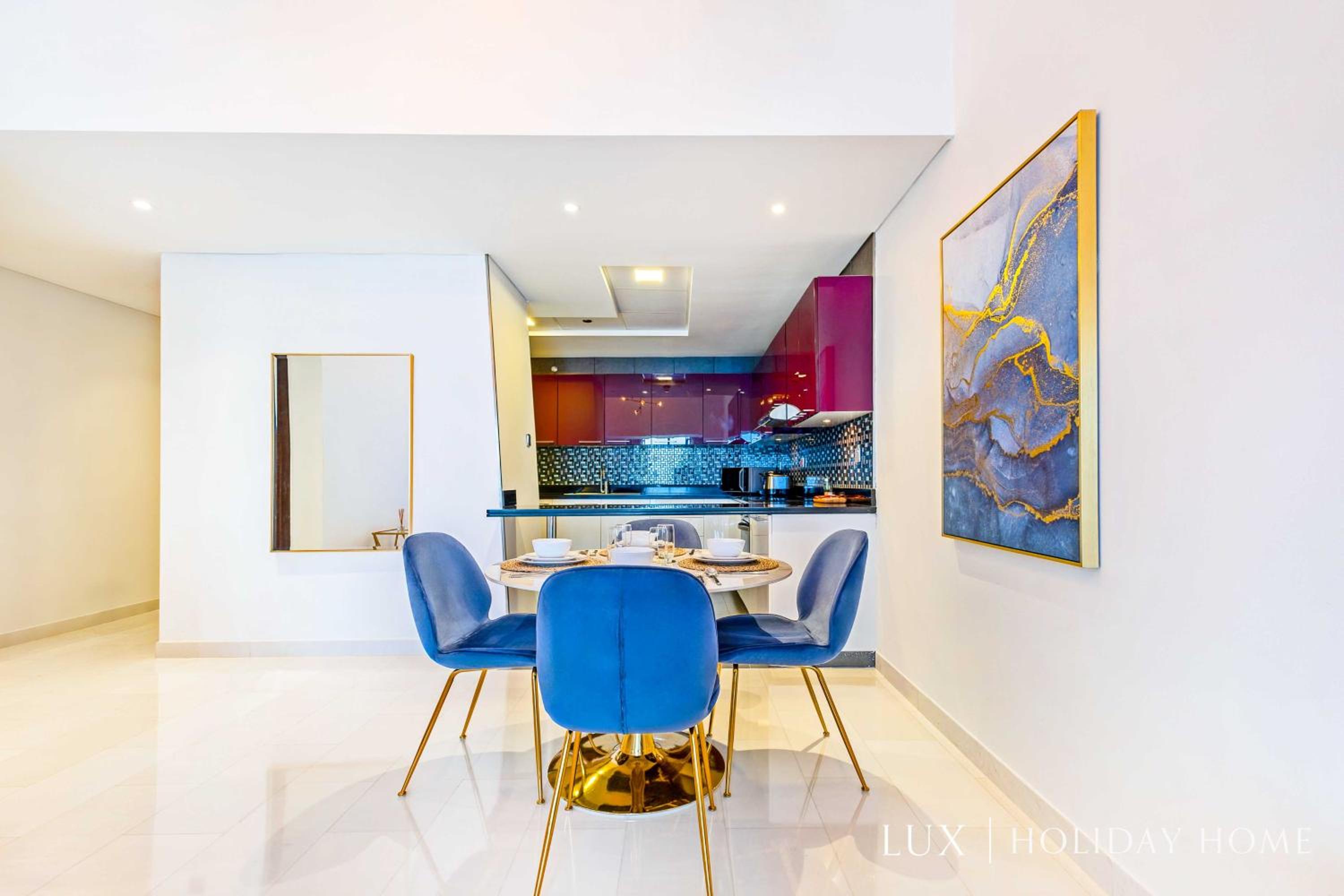 LUX Cayan Superior Suite 3 in Dubai Marina
