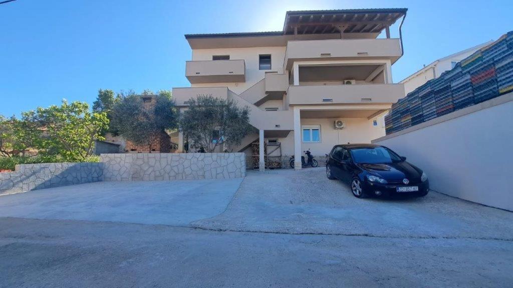 Apartman Nina view 2