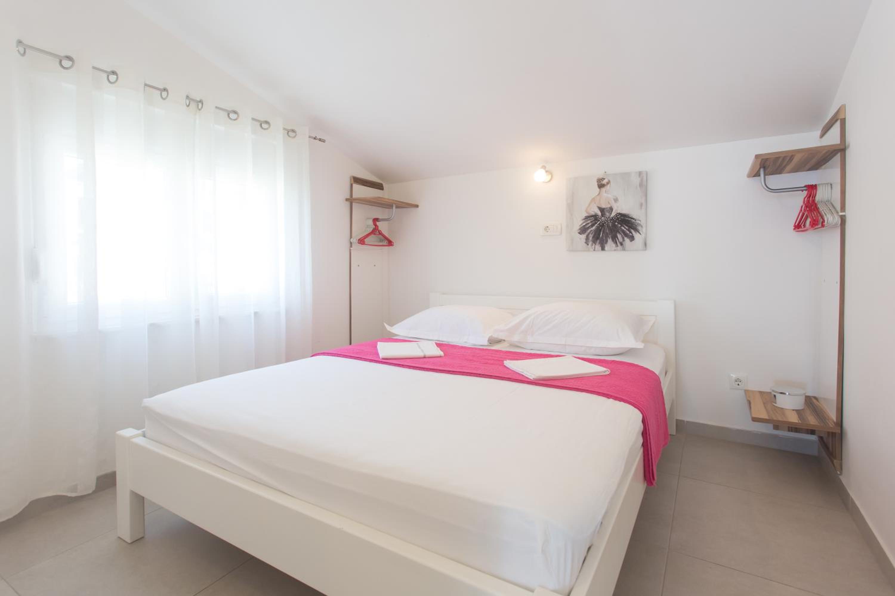 Apartments Bandić - 30 meters to the beach