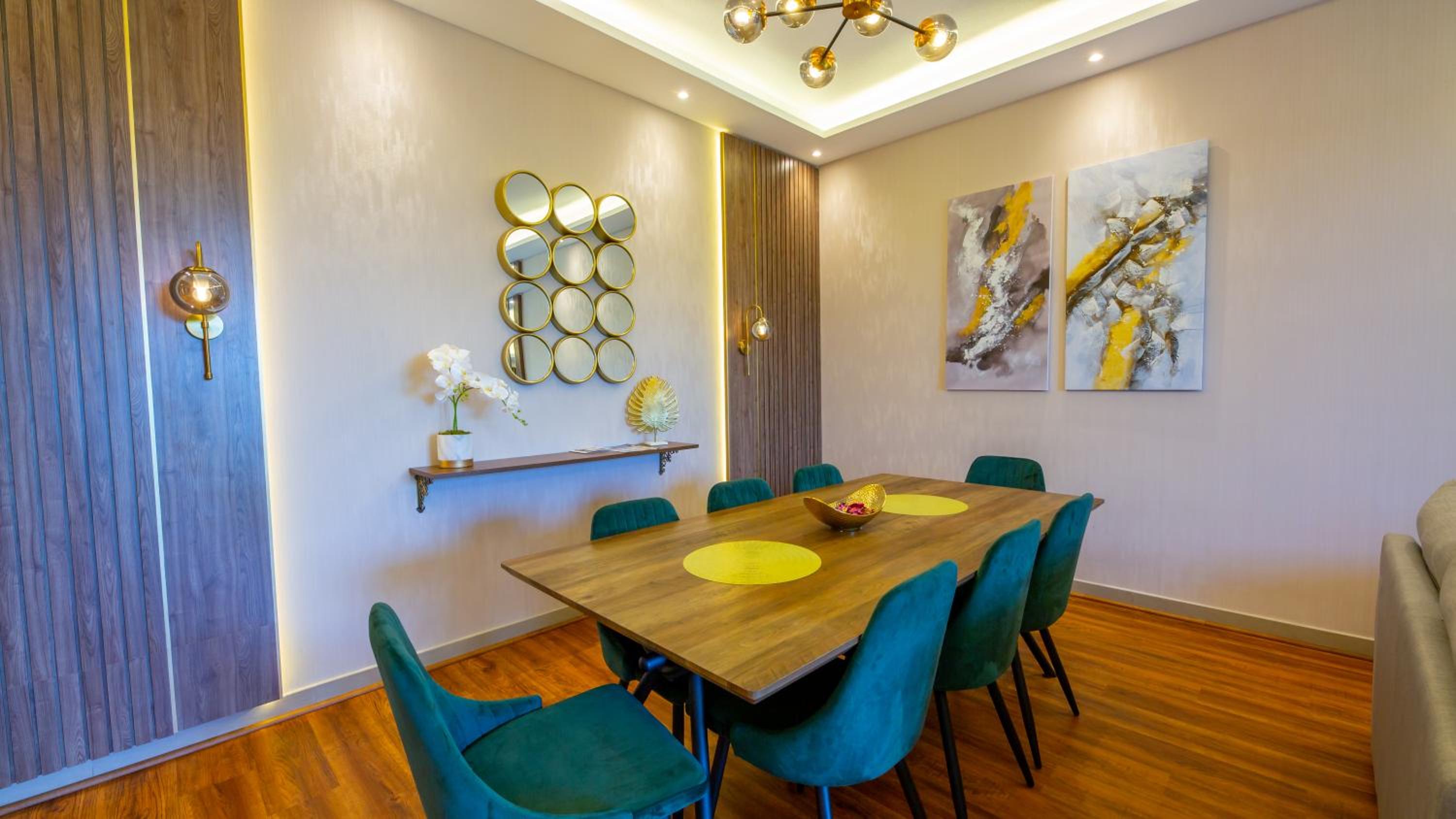 GOODWOOD SUITES HOMES VACATION - Image 3