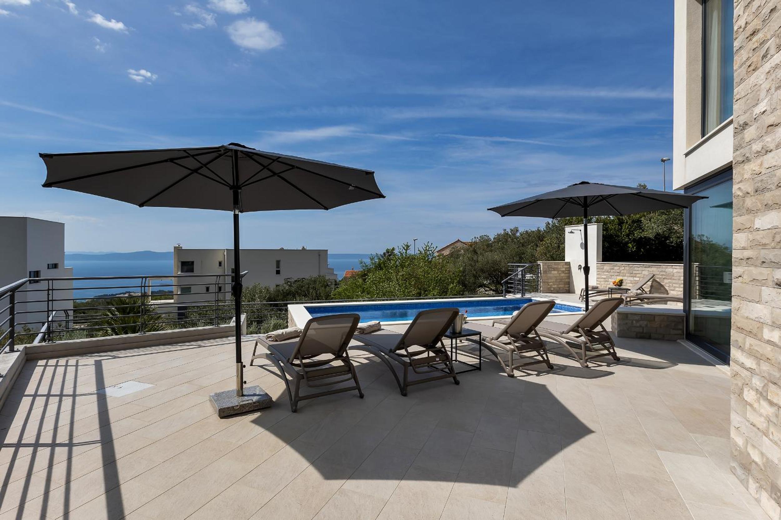 Villa Oscar view 4