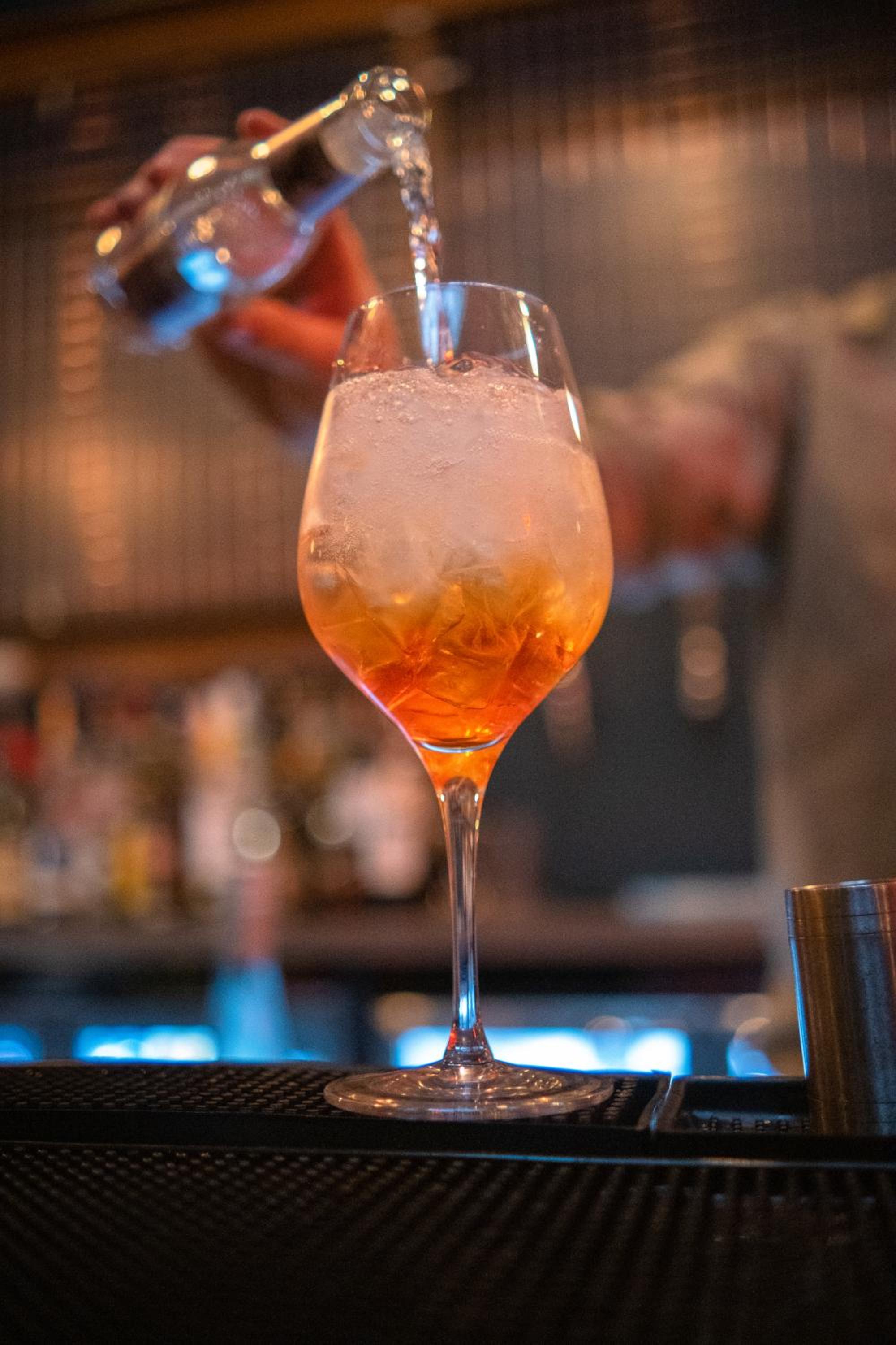 bar