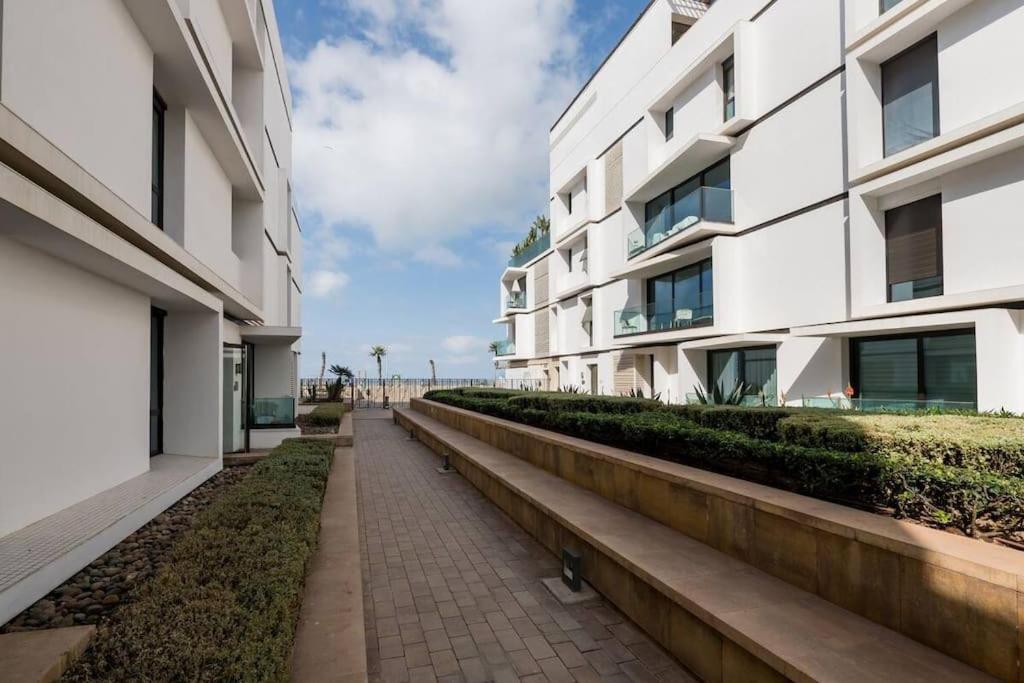 Luxury apartment Anfaplace, close to the beach