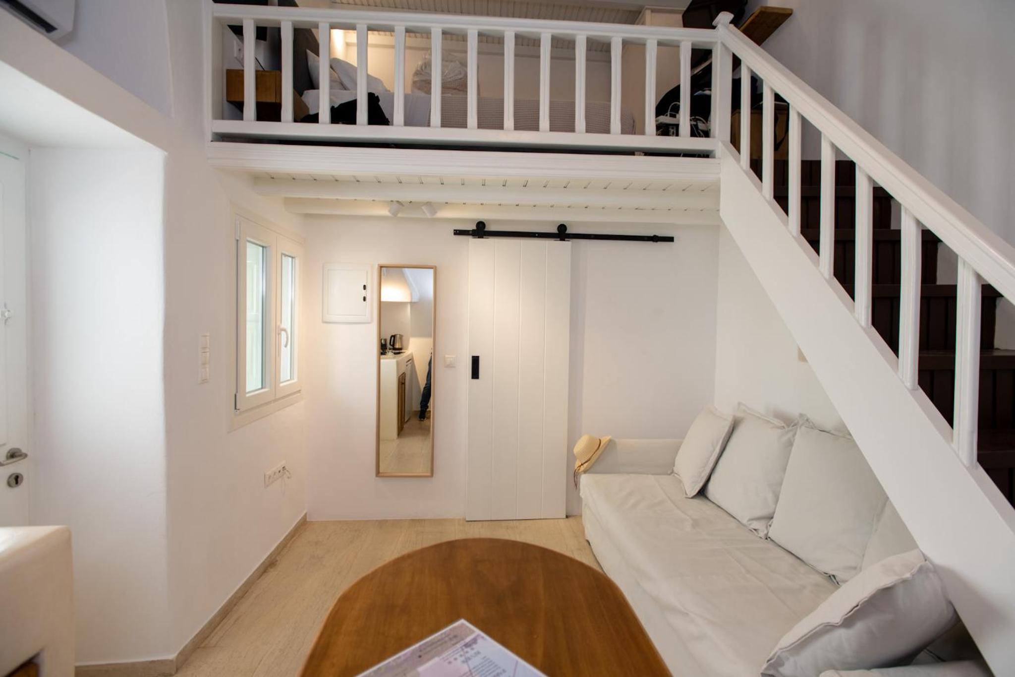 Mykonos House Aurora view 3