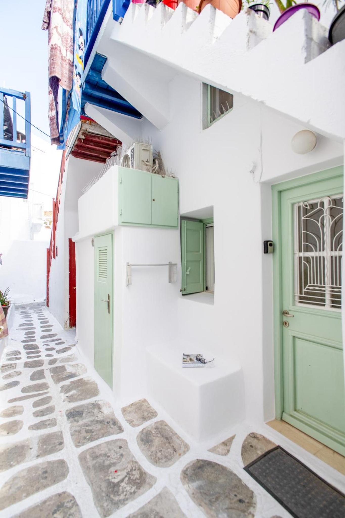 Mykonos House Aurora view 4
