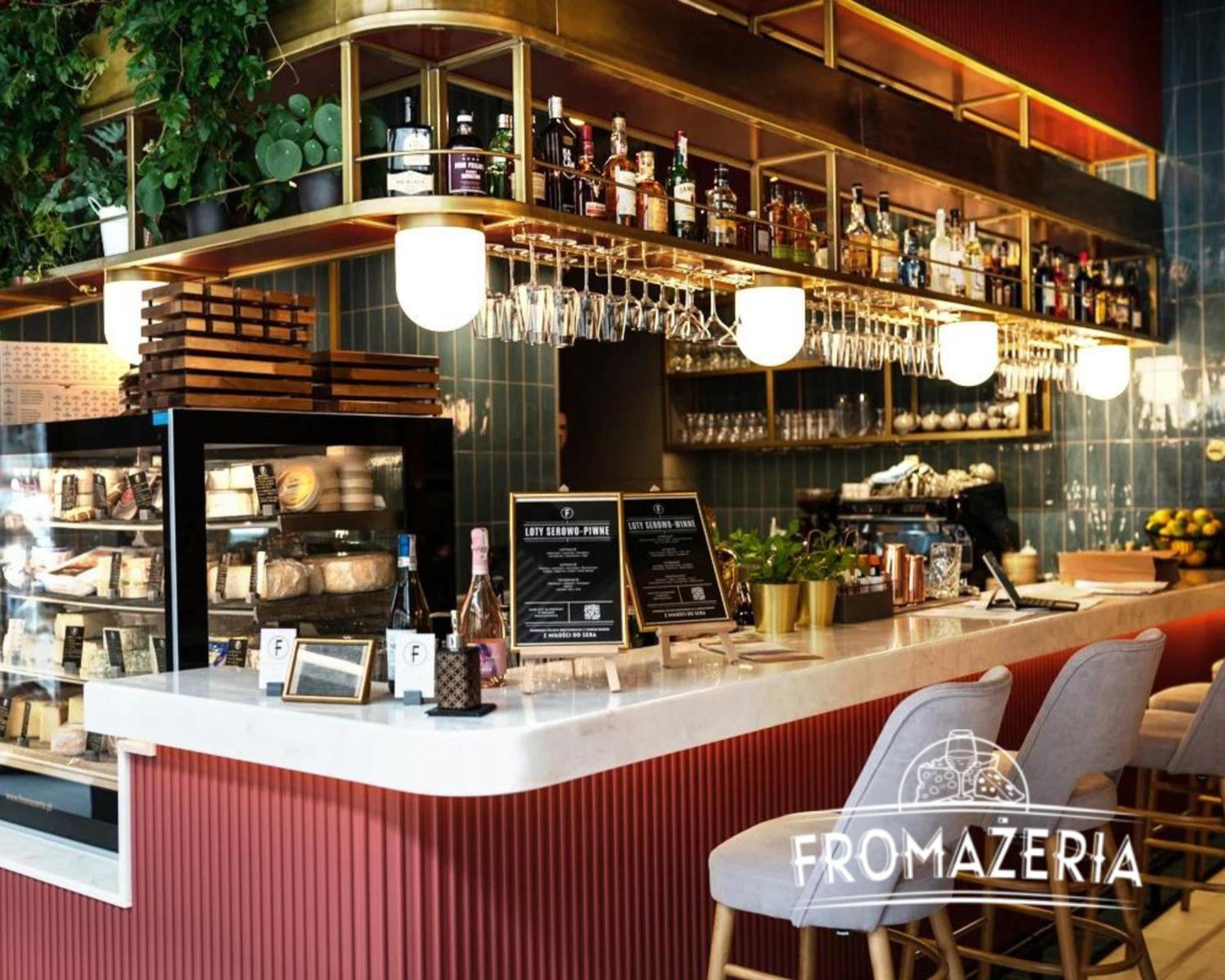 bar