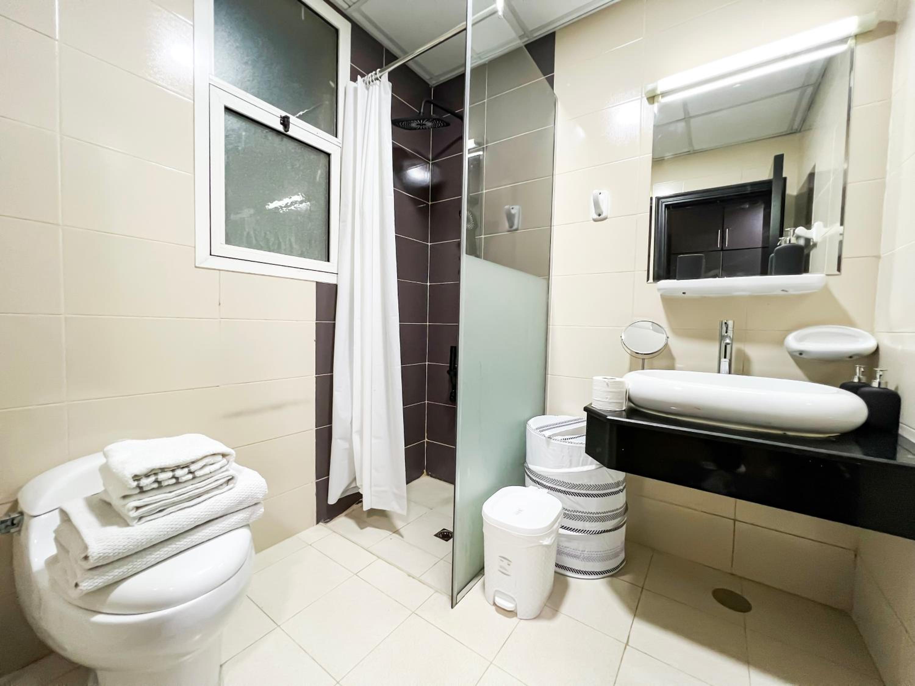 Luxury Studio Apartment Close to JBR Beach&Yacht Club&Metro-Available Airport Shuttle
