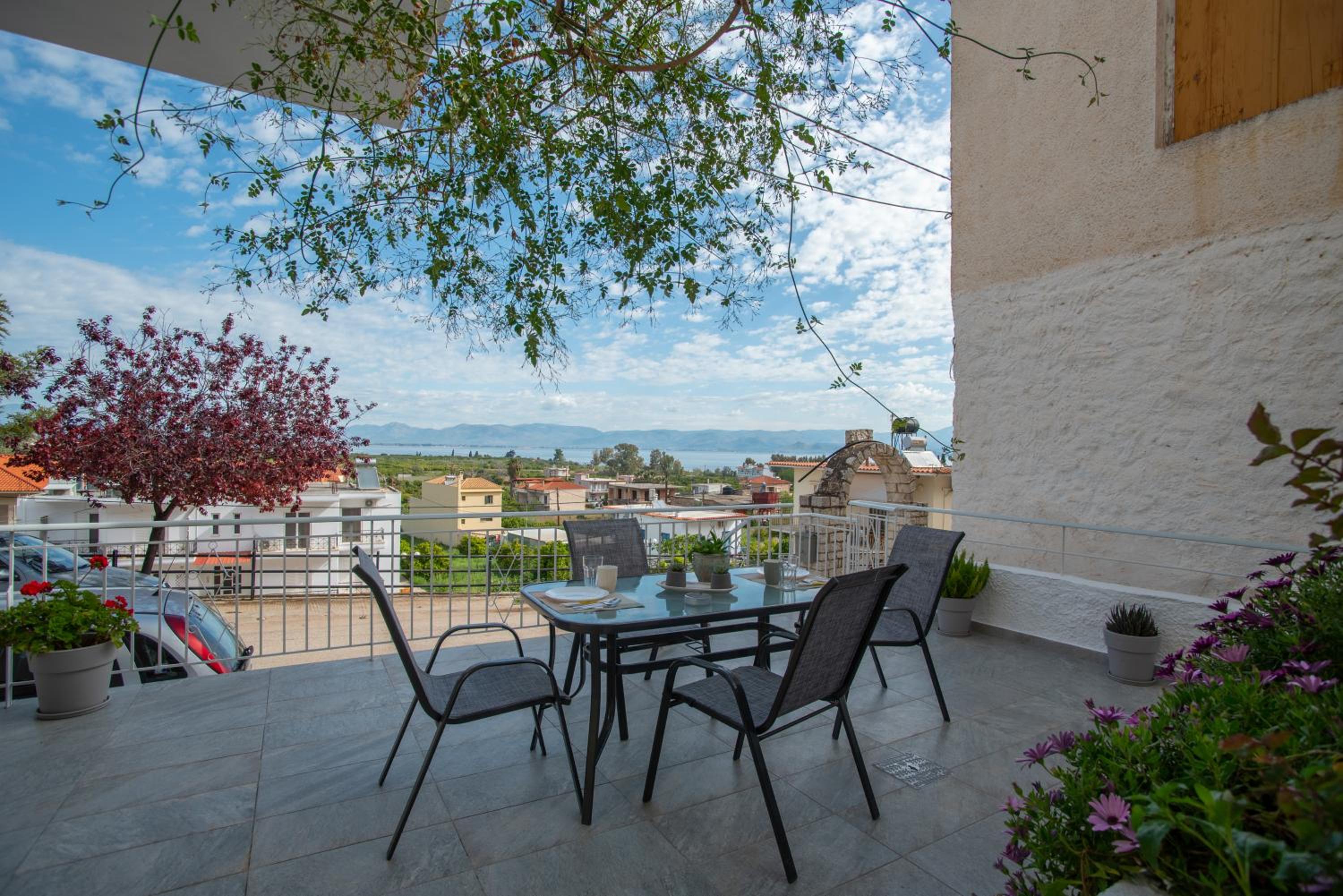 Apartment with View in Kiveri, near Nafplio