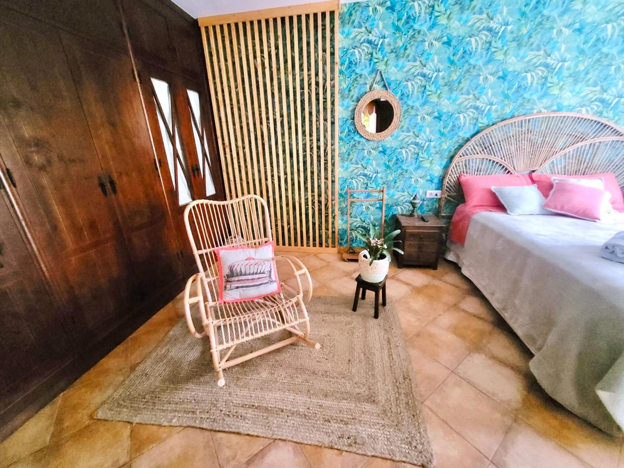 GATU PREMIUM Villa Lurberri piscina privada, 4 dormitorios, 2 baños, parking , jardín y barbacoa photo 5