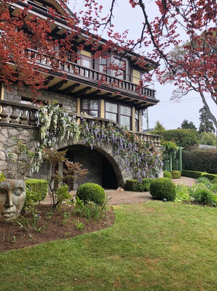 Prior Castle Inn