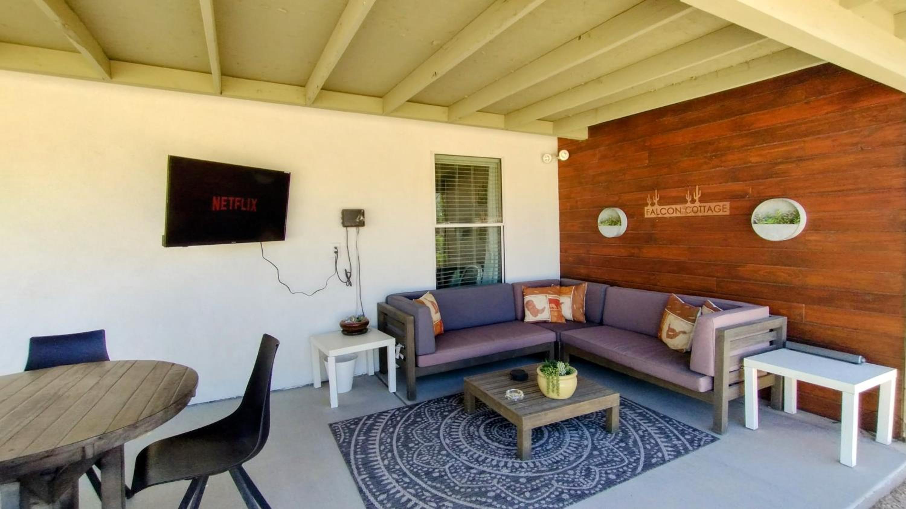 Falcon Cottage view 3