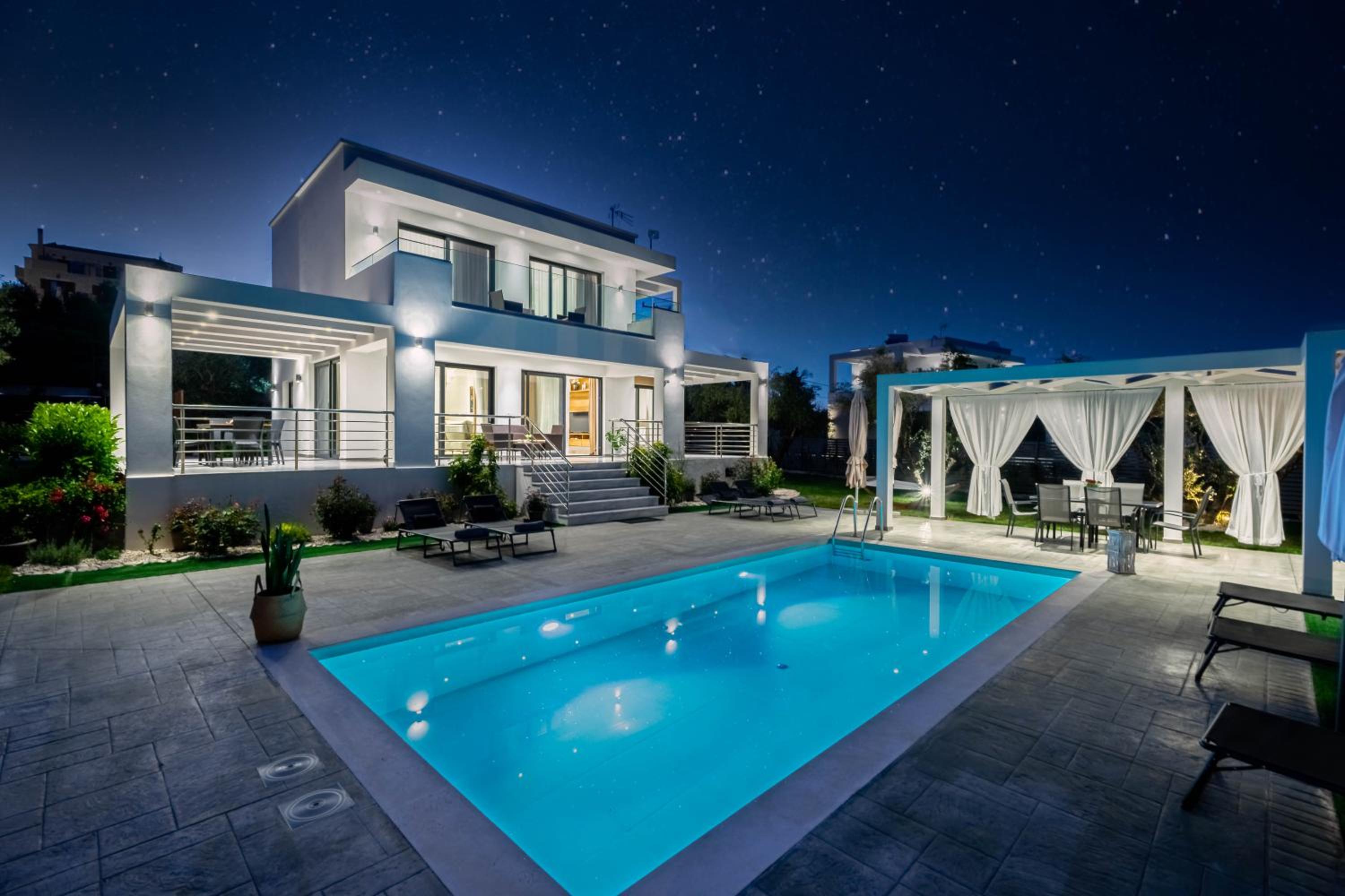 Johnny's White Luxury Villa