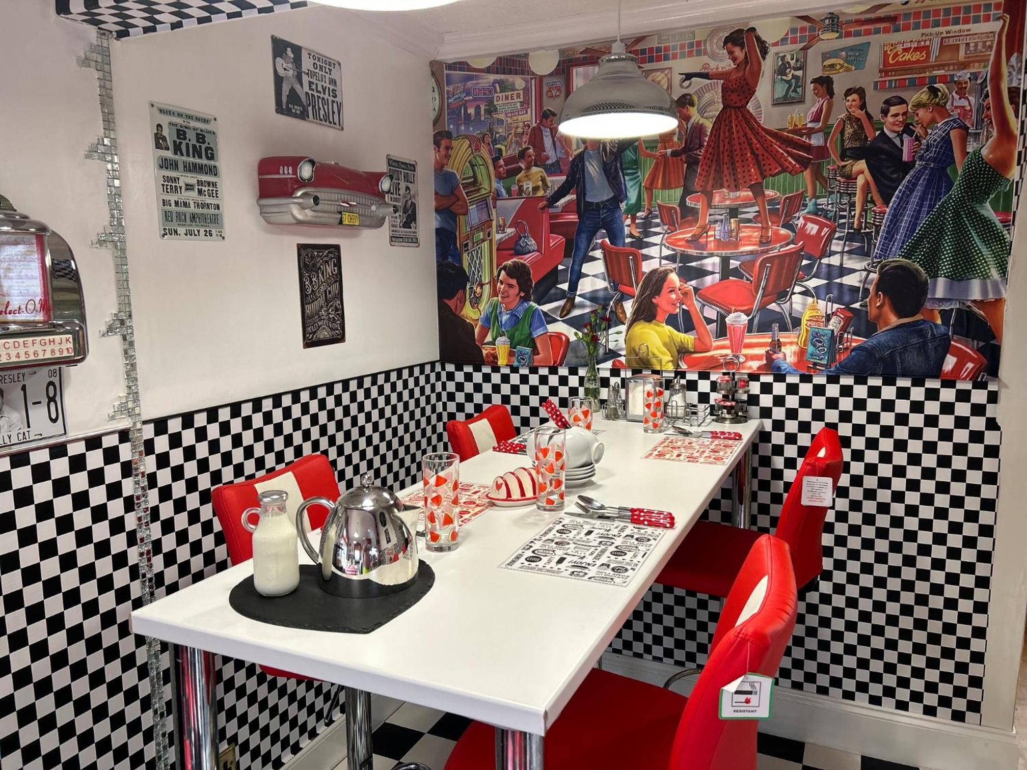 Inverness Vacations - Gleninver Guest House - Property Image 11