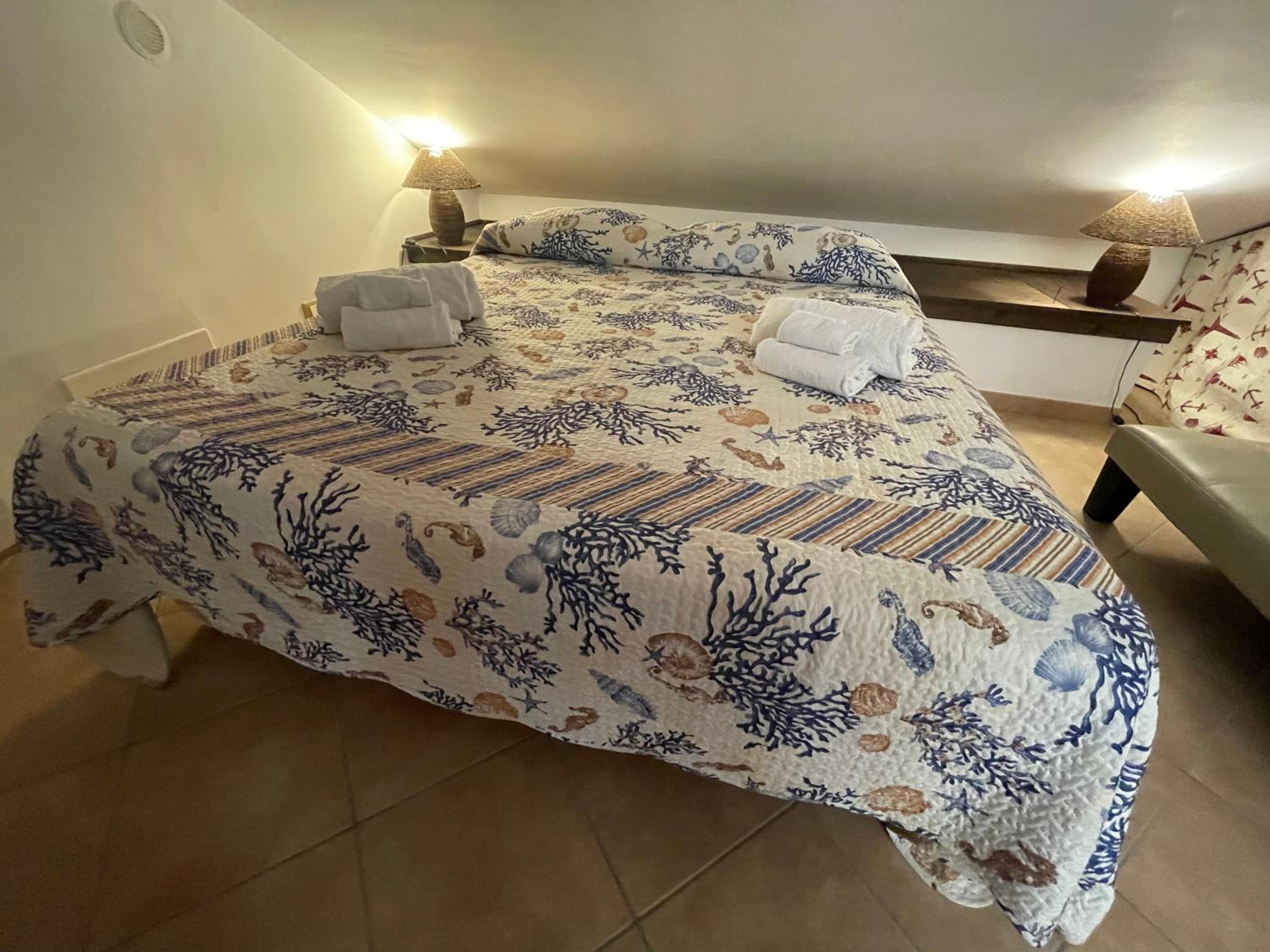 MARE AZZURRO