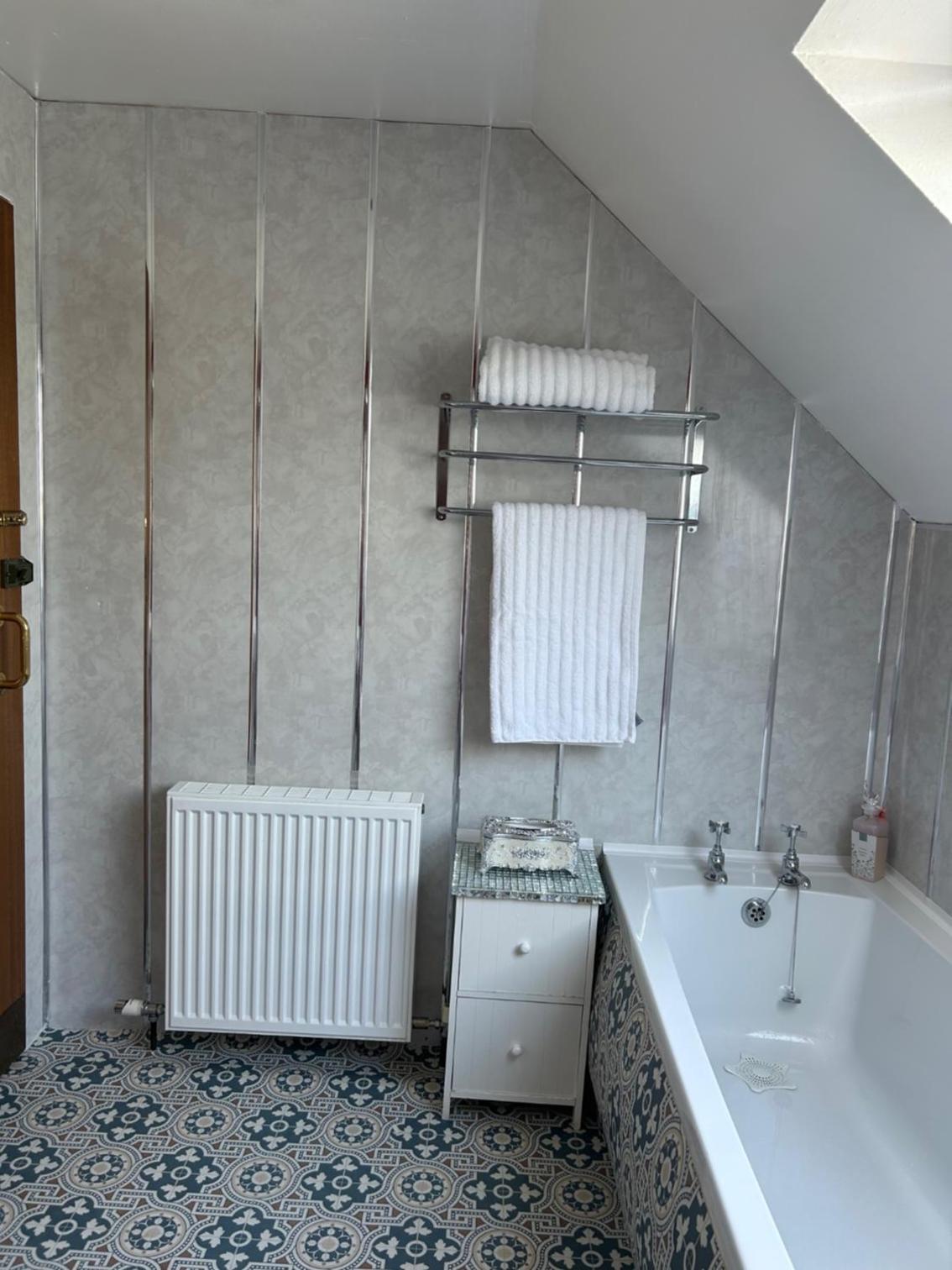 Inverness Vacations - Gleninver Guest House - Property Image 53