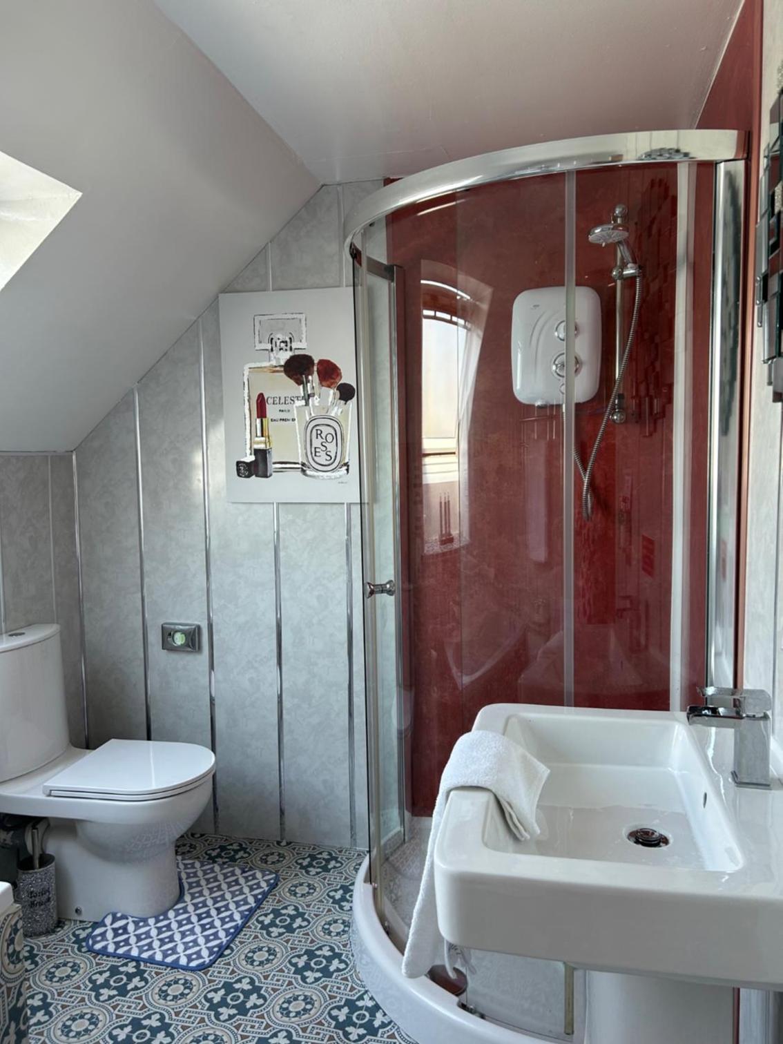 Inverness Vacations - Gleninver Guest House - Property Image 54