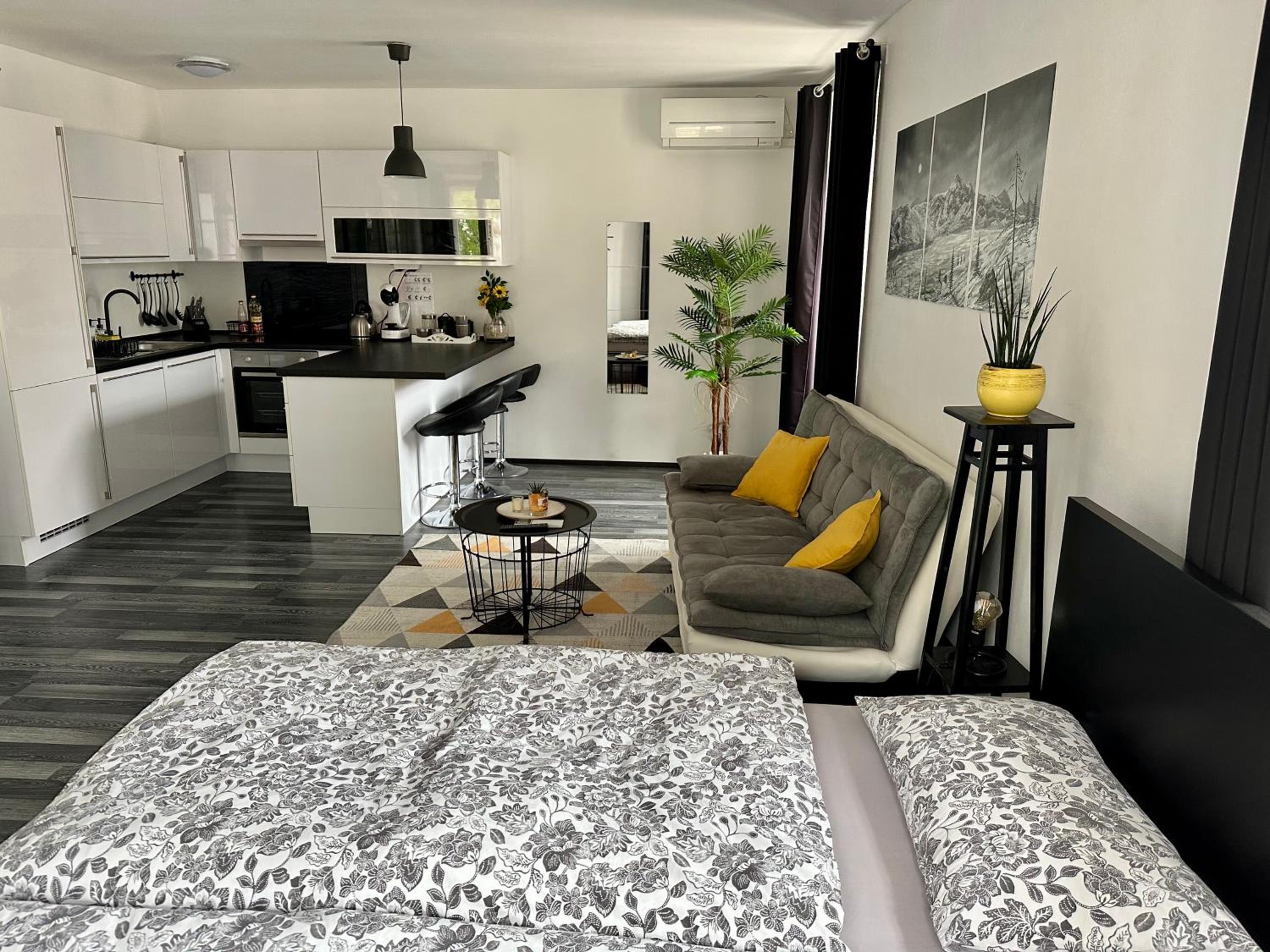 Apartment Tina view 2