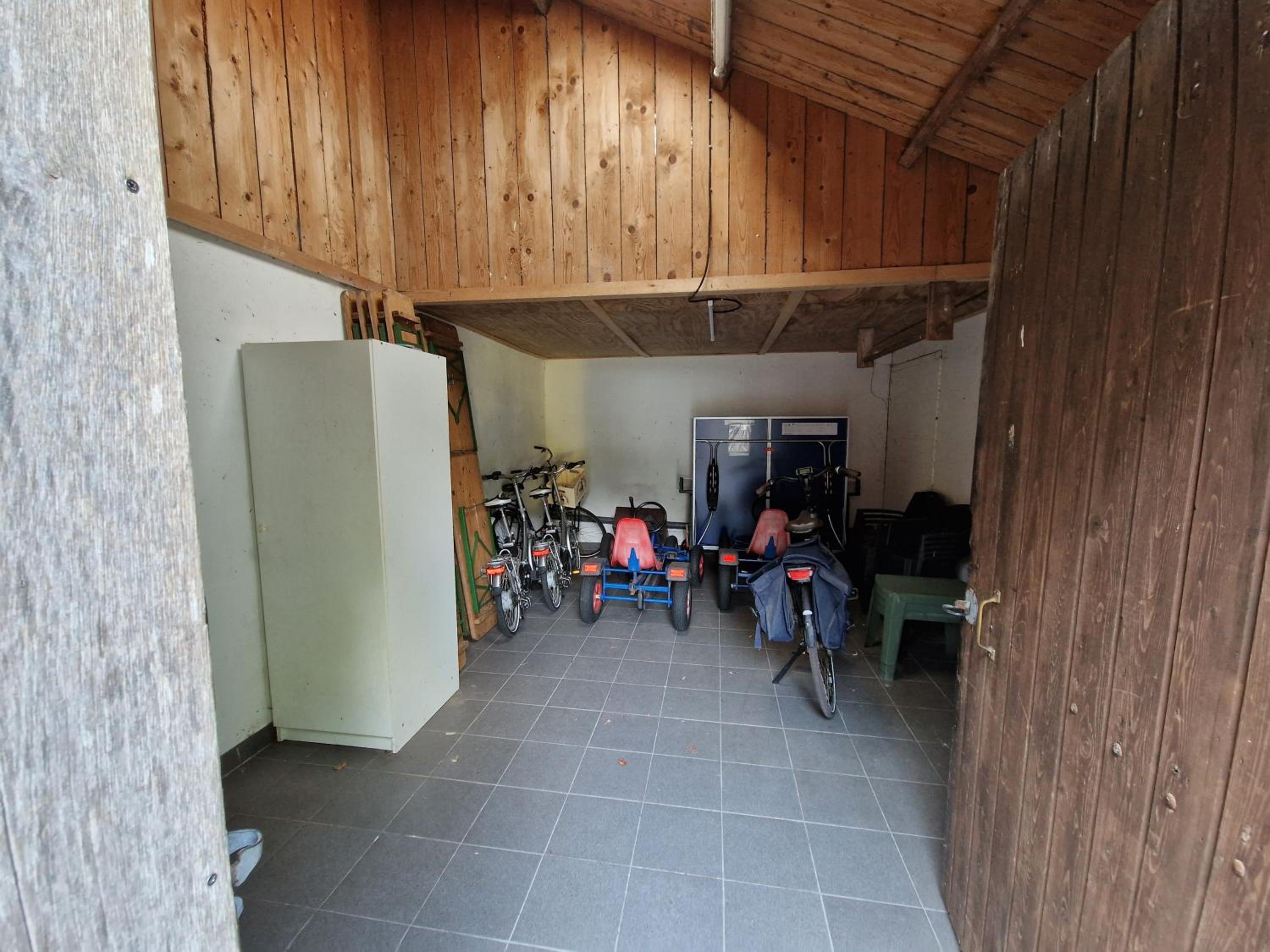 Photo 18