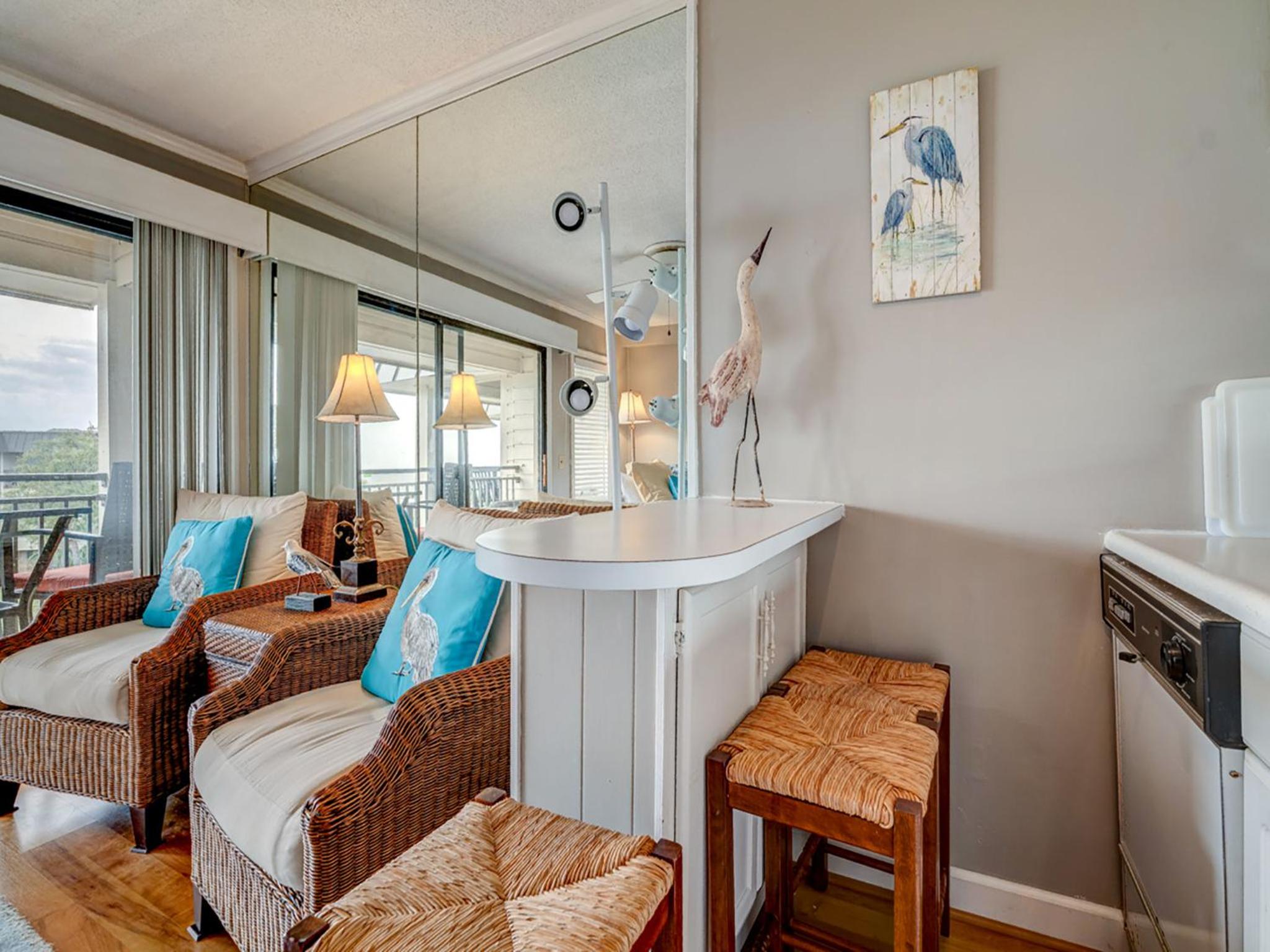 Seaside Villa 332, 1 Bedroom, Pool, Oceanside, 3rd Floor, Wi-Fi, Sleeps 4