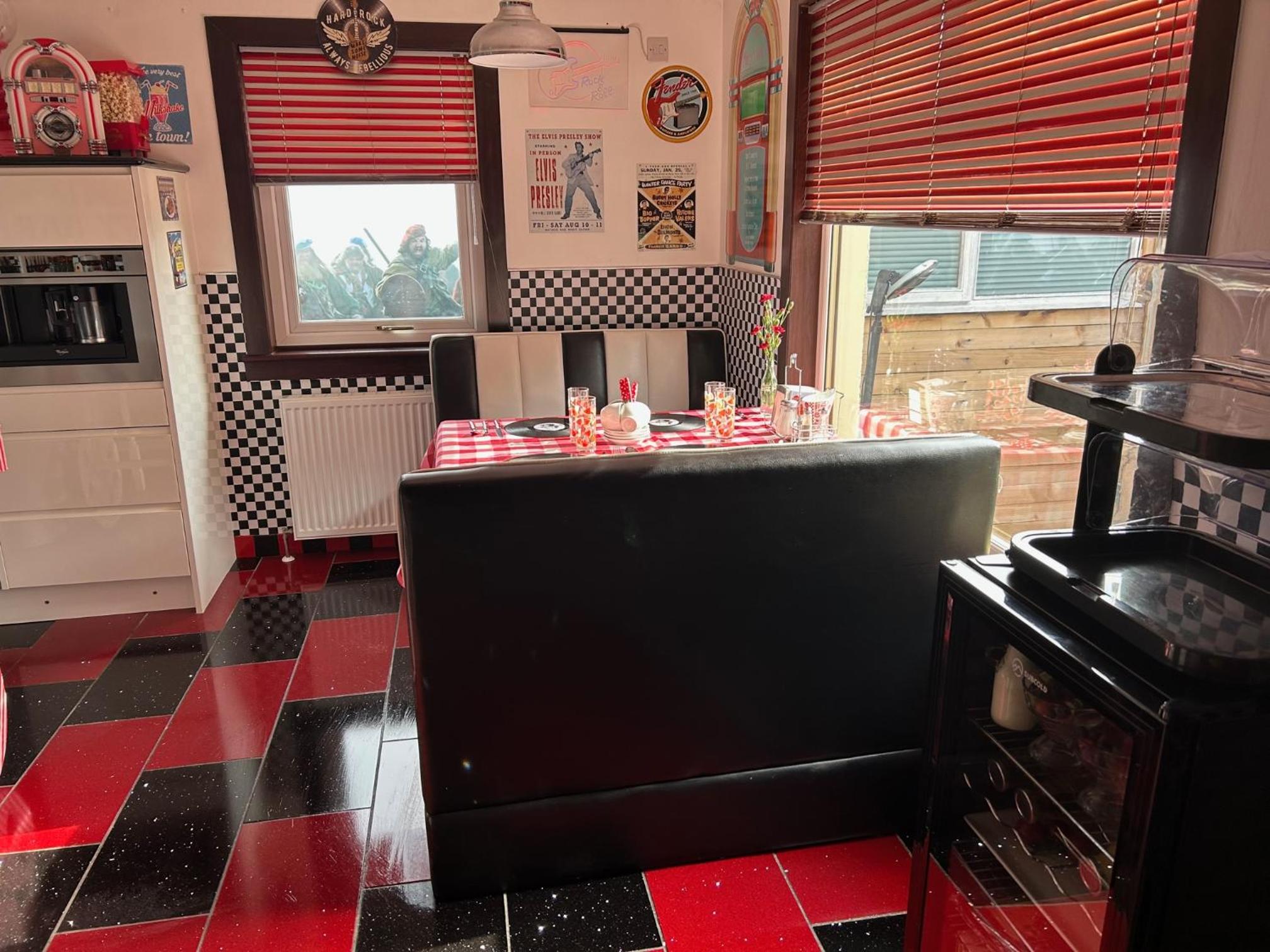 Inverness Vacations - Gleninver Guest House - Property Image 55