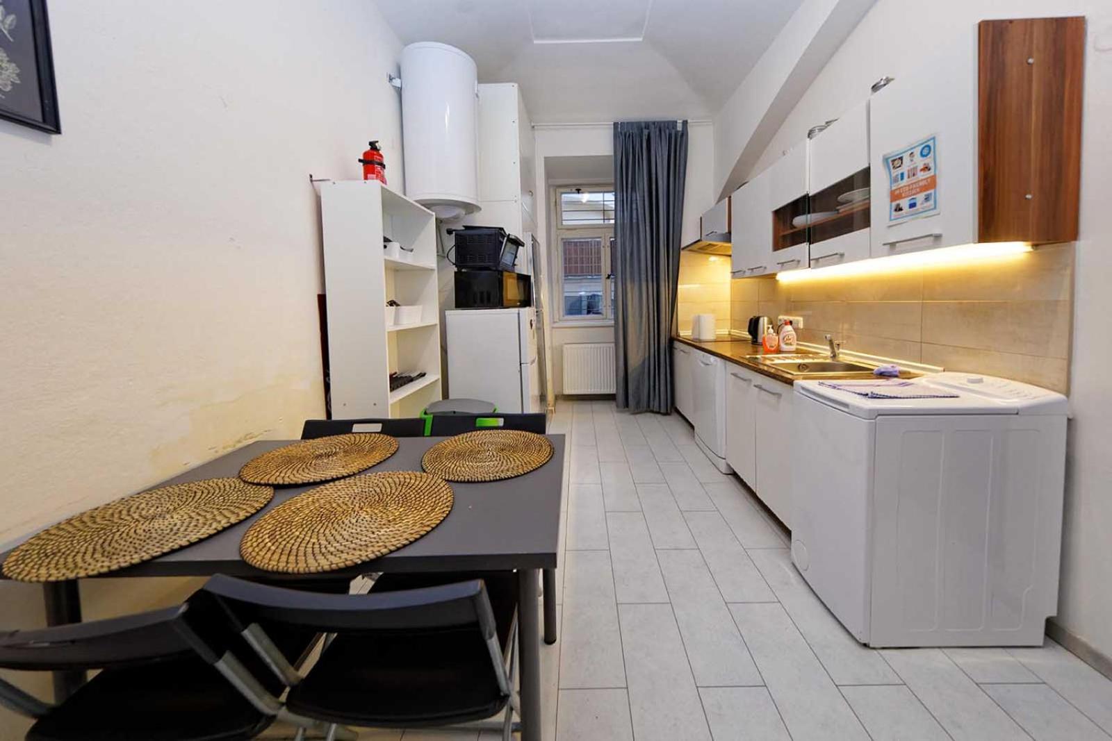 Apartment Americká 8