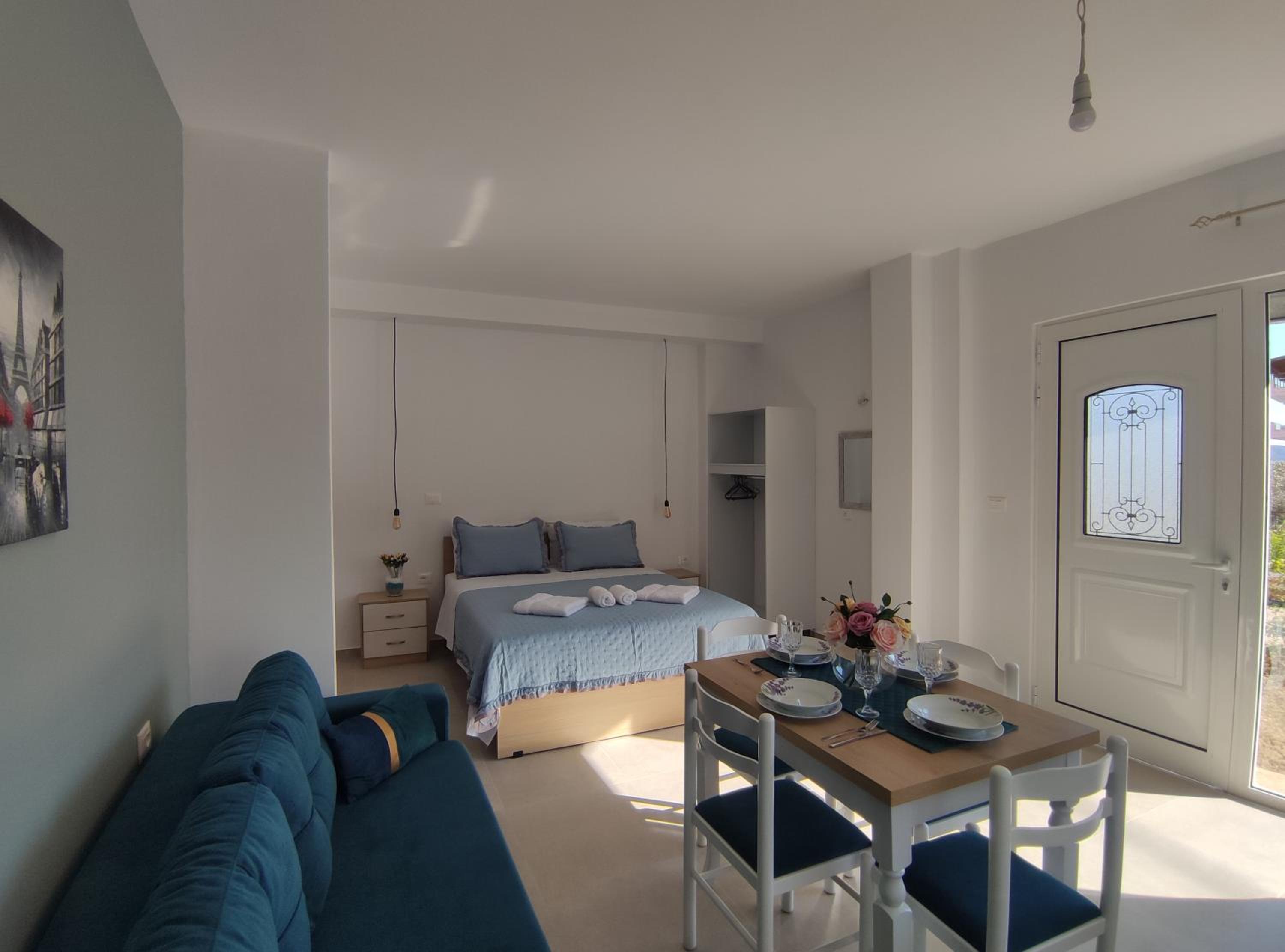Ionia Apartments