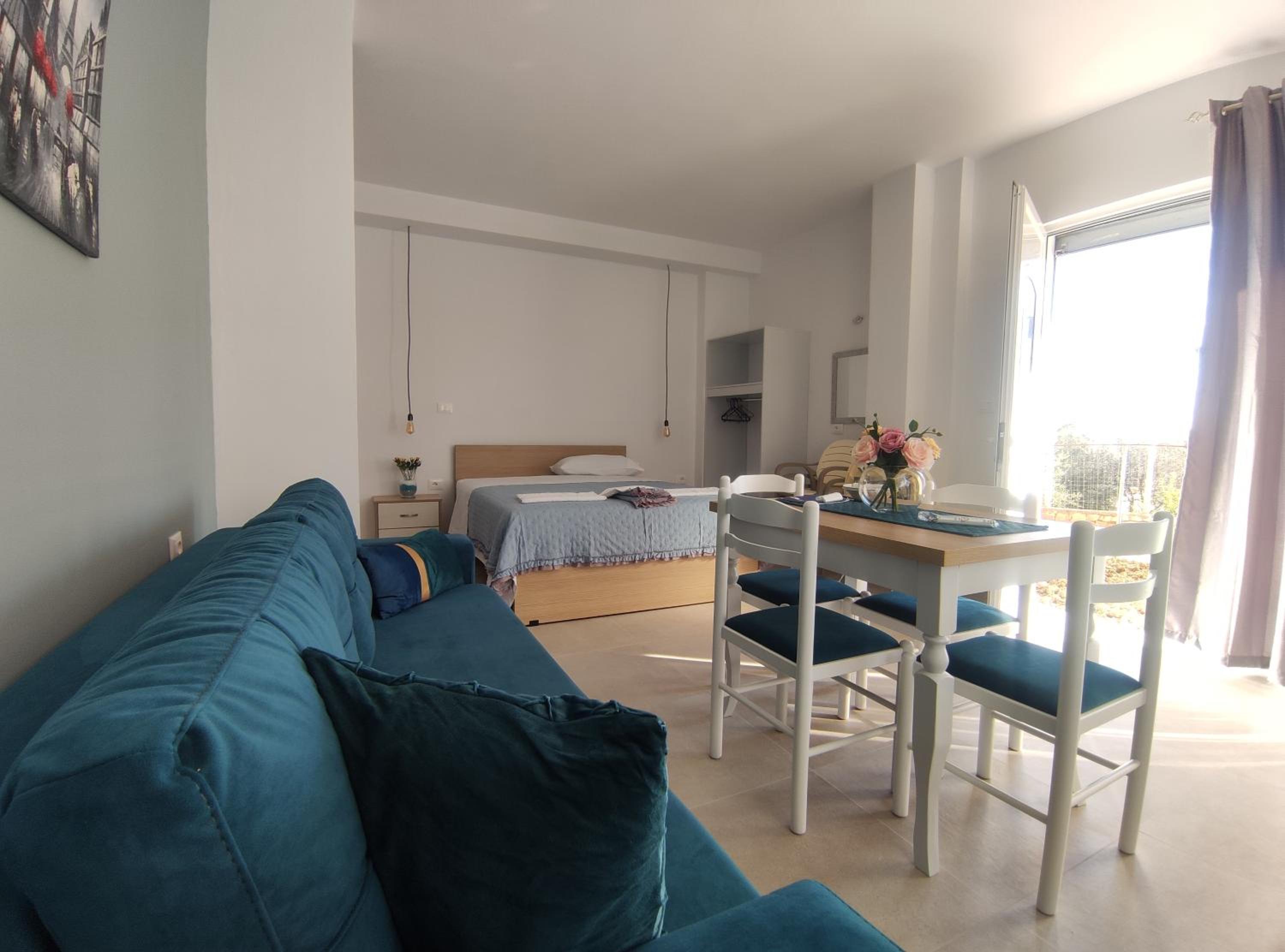 Ionia Apartments