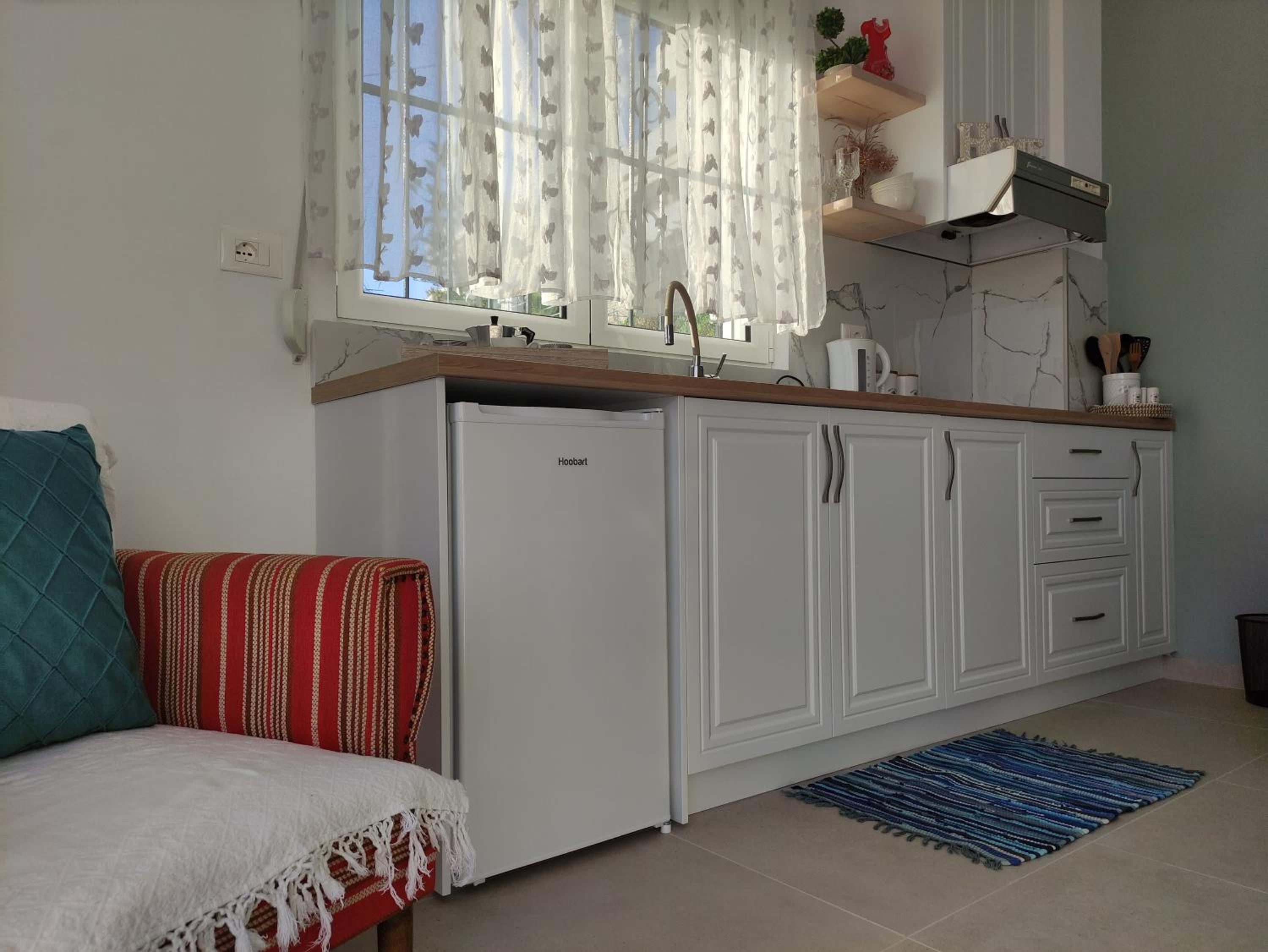 Ionia Apartments