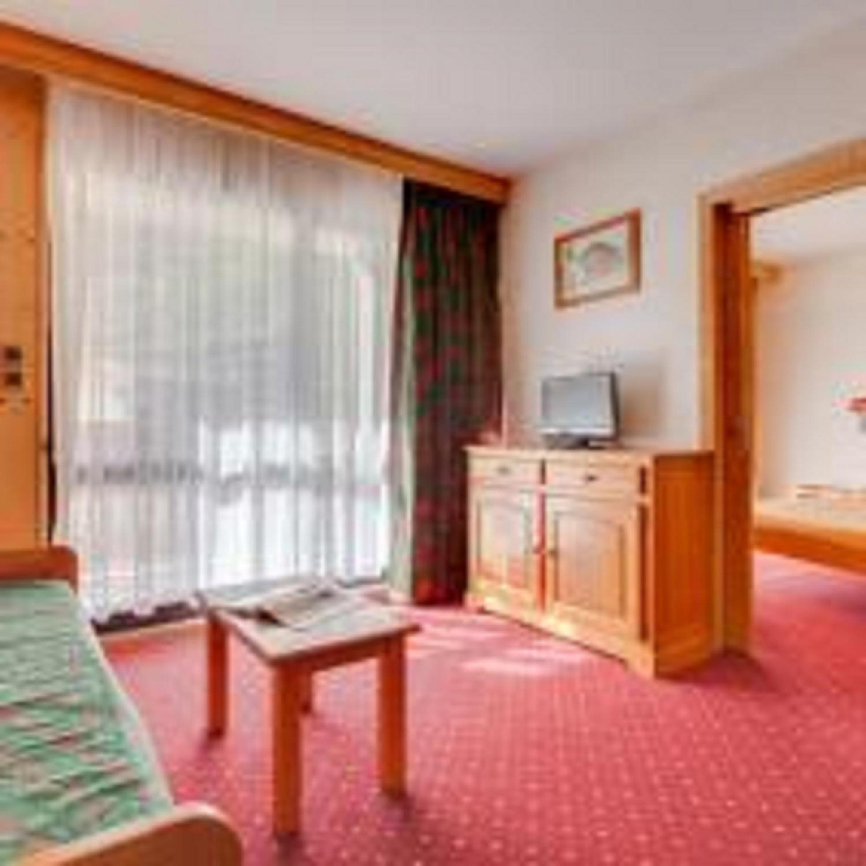 Vacancéole - Résidence Cabourg view 3