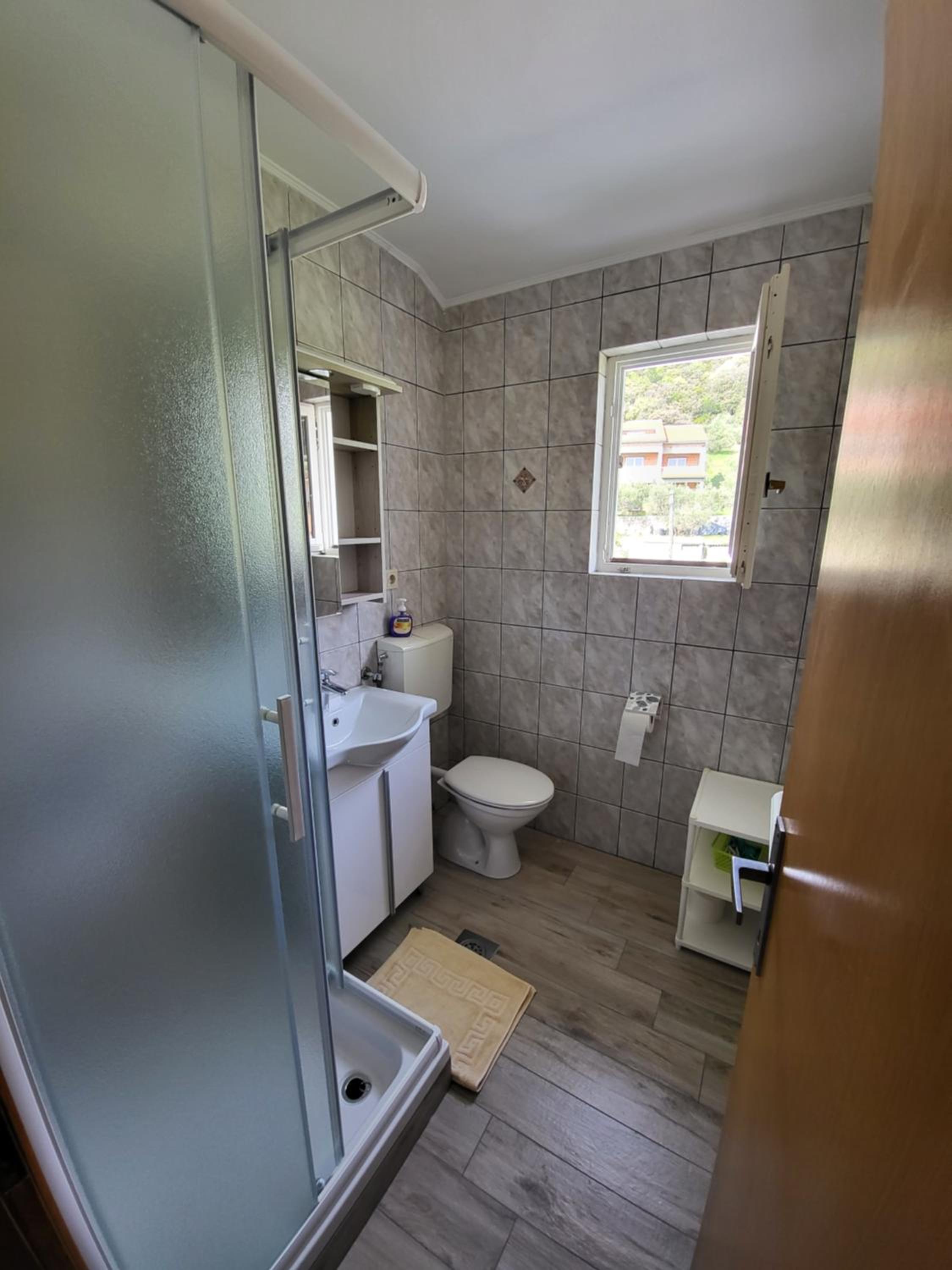 Apartmani Mira