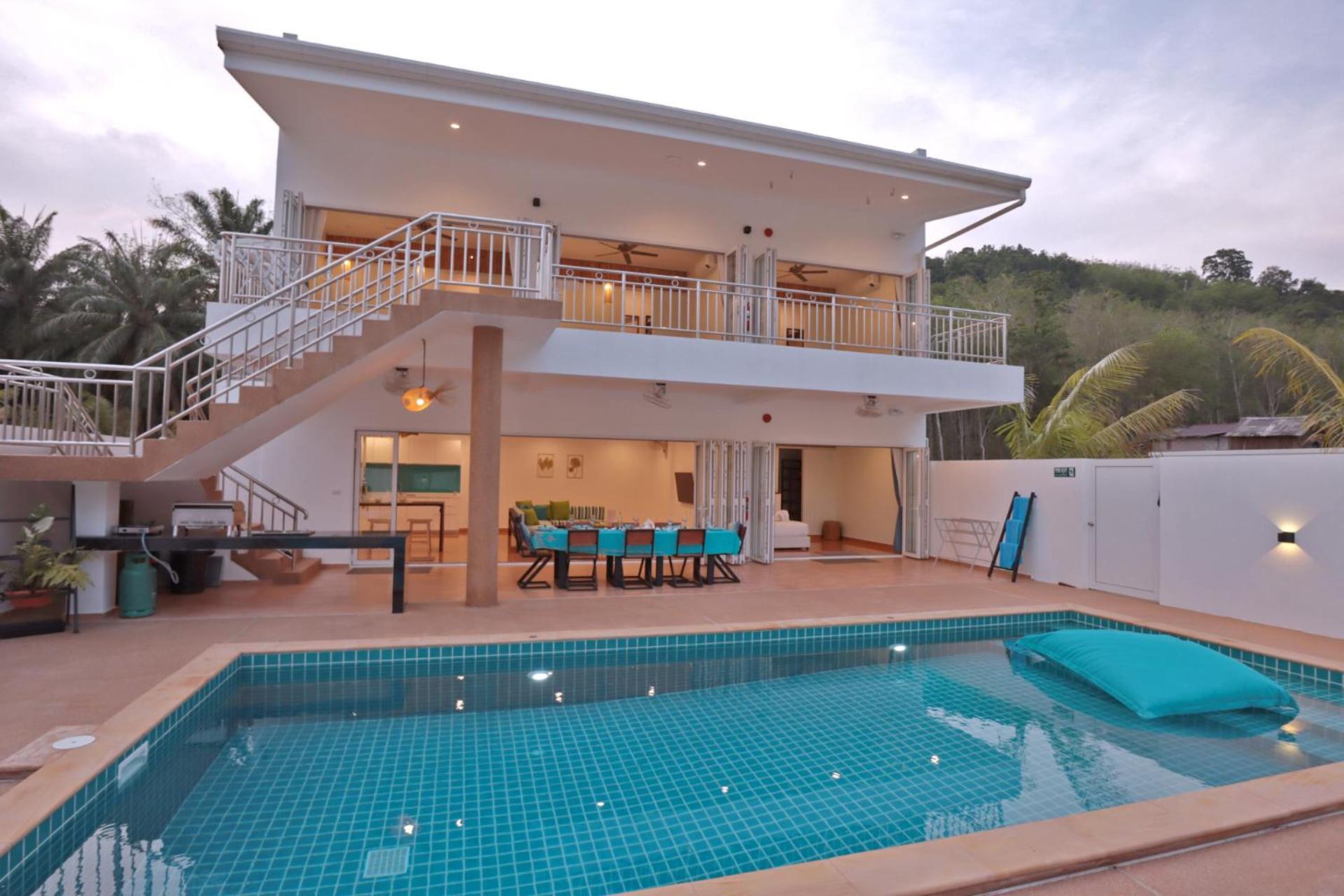 8 Palm Villa - Private Pool Villas in Aonang