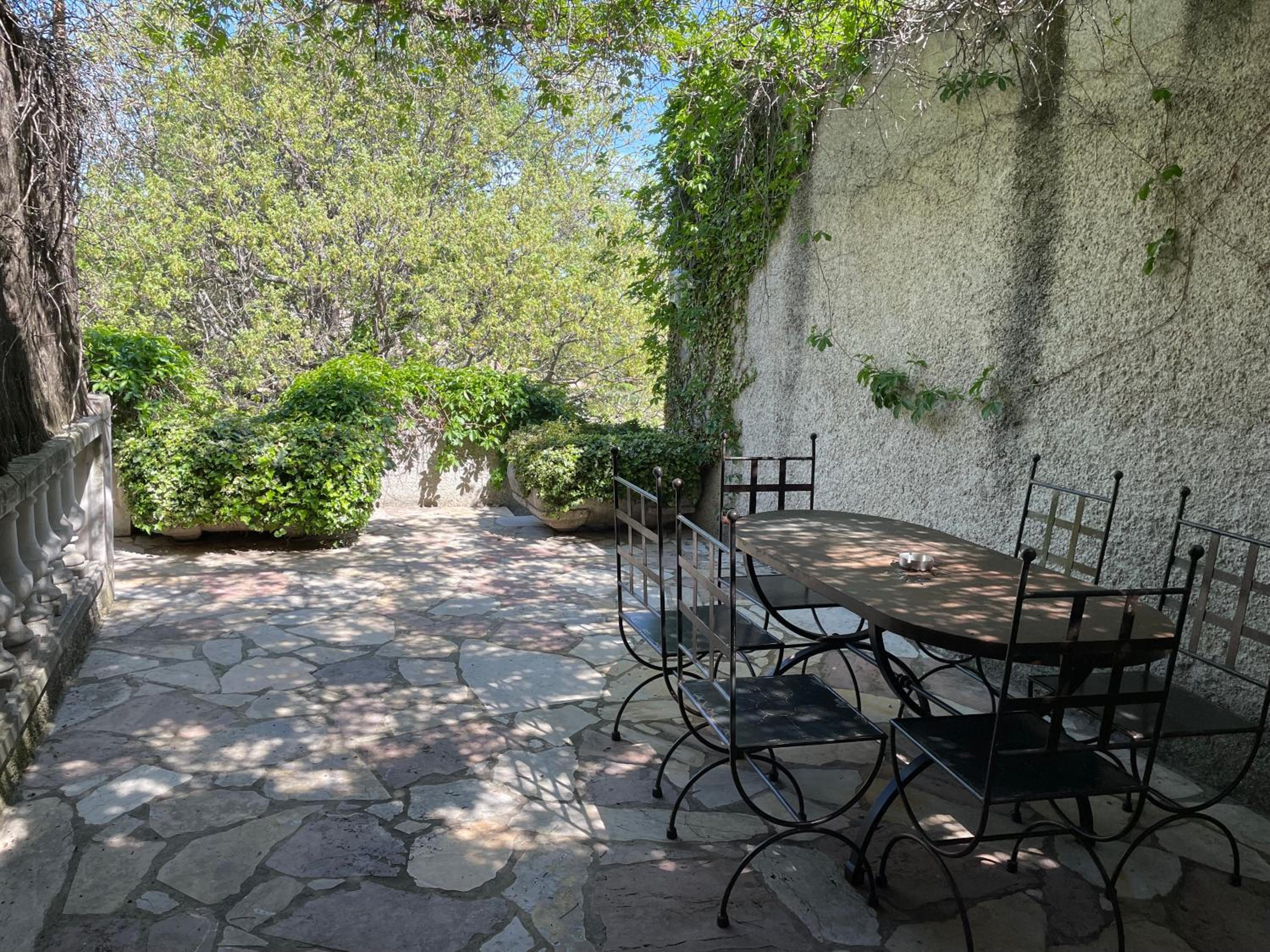 Domaine de Majastre view 3