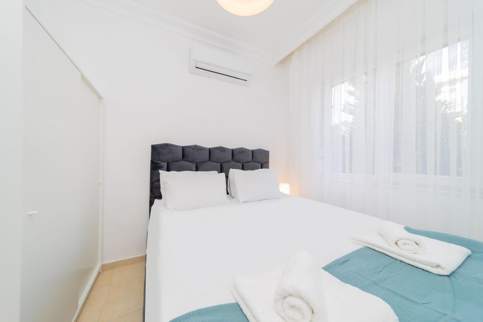 Furnished Flat with Shared Pool in Belek Antalya