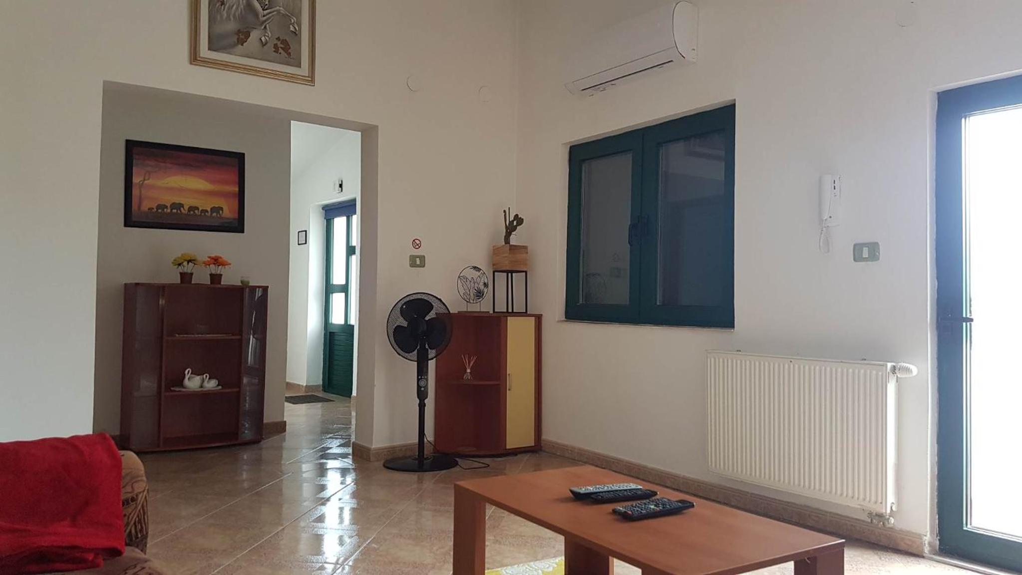 Apartments Nena 3*