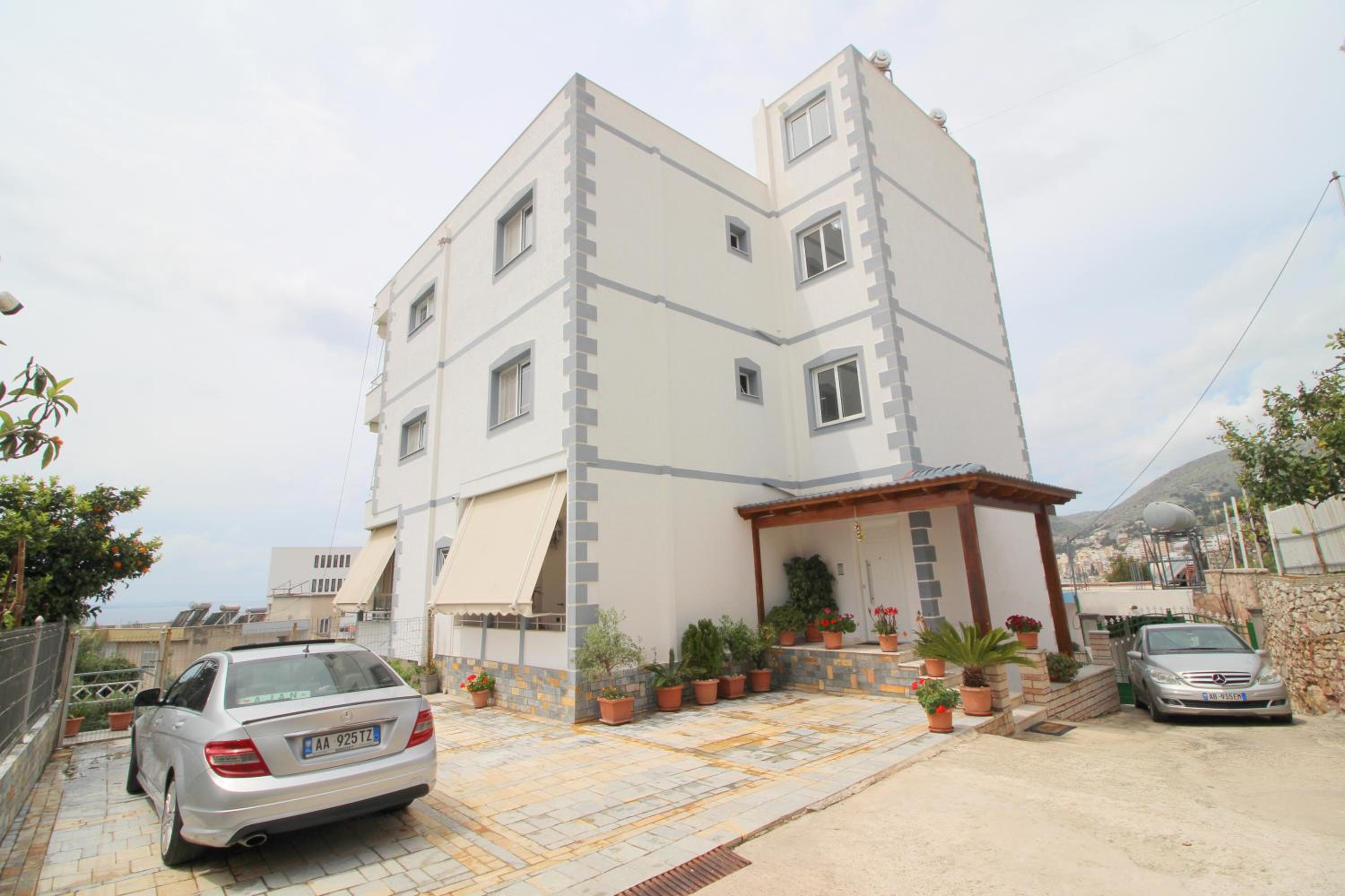 Villa Paradise