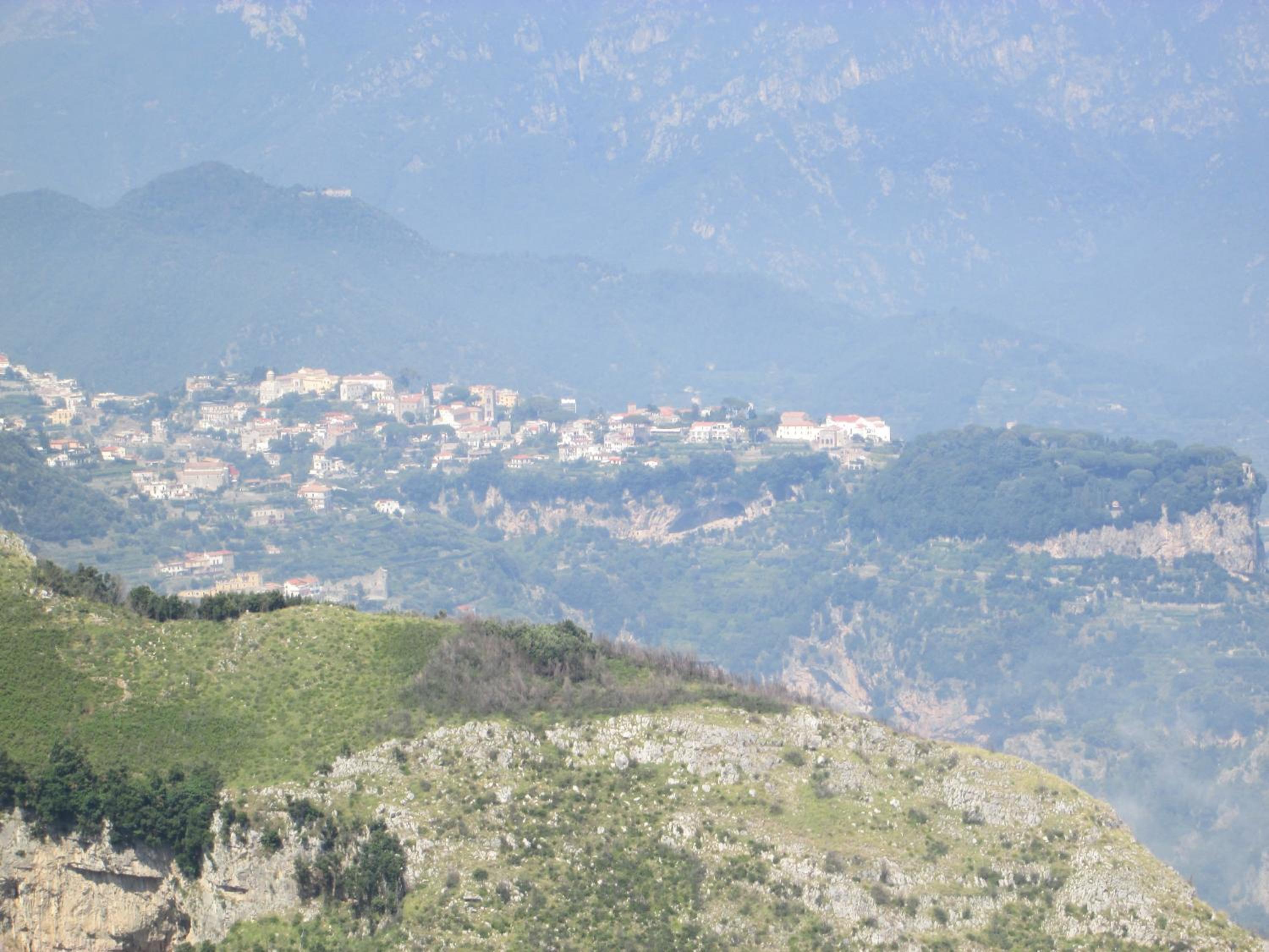 Mira Amalfi