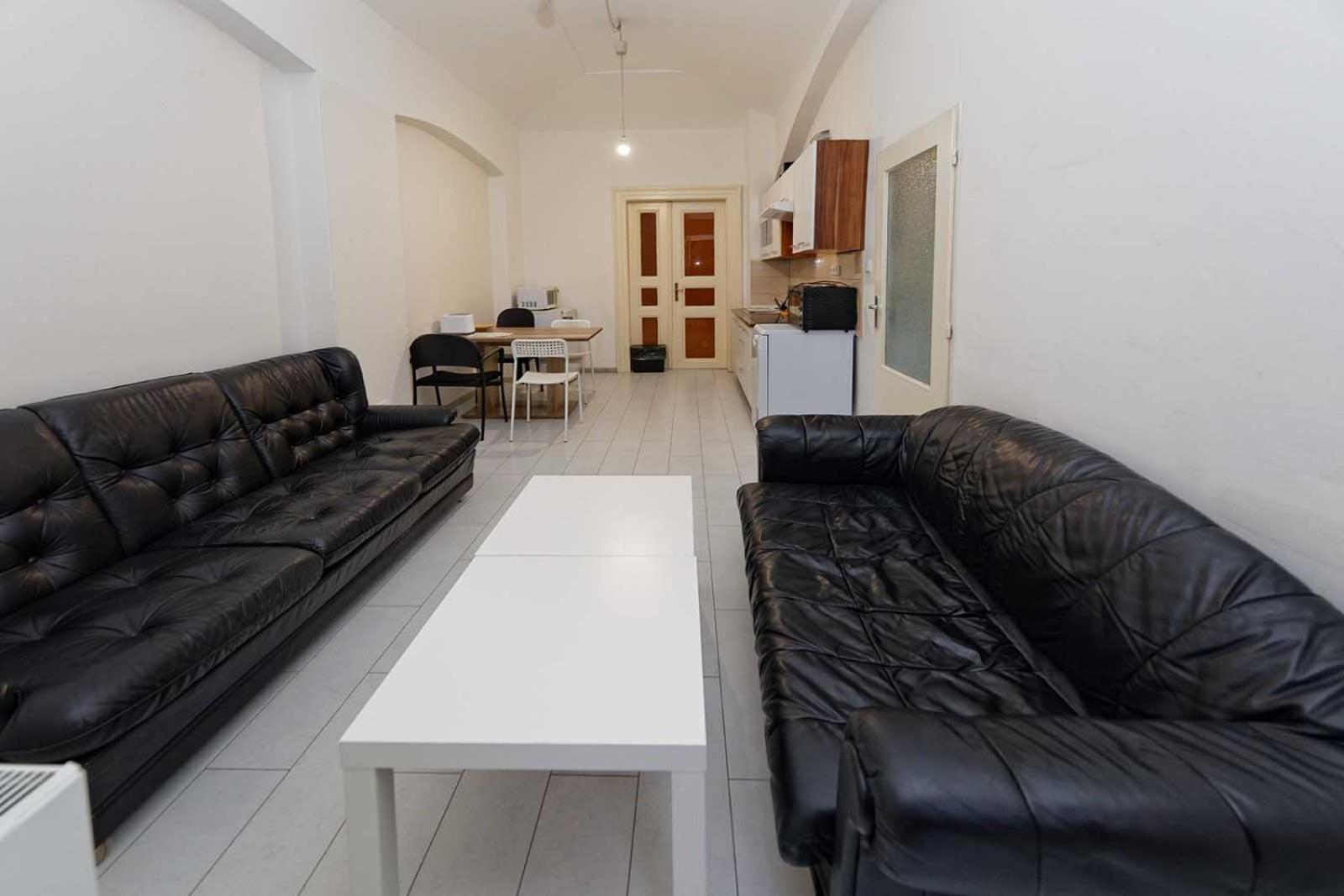 Apartment Americká 8