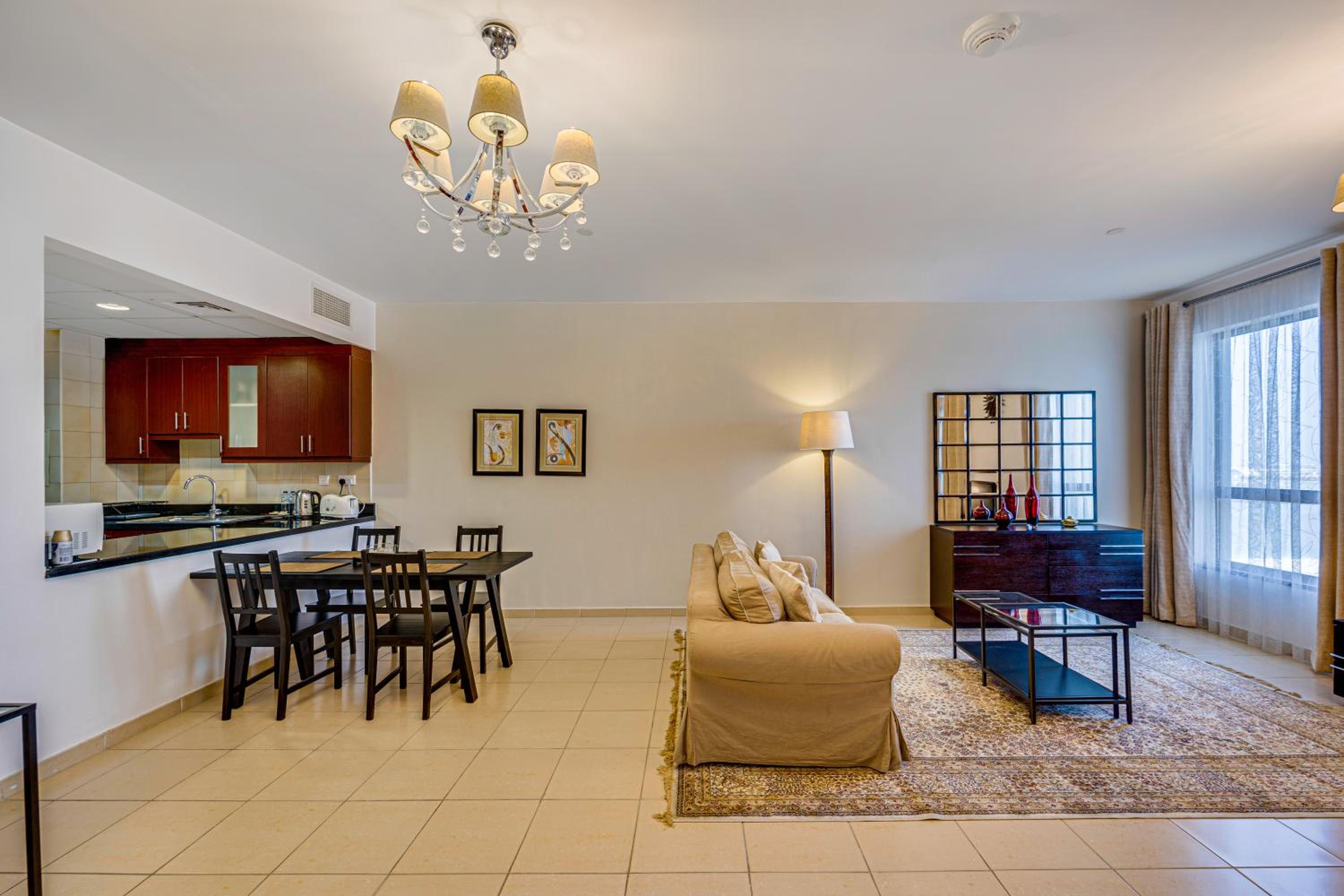 Huge Sea View Studio in Murjan JBR