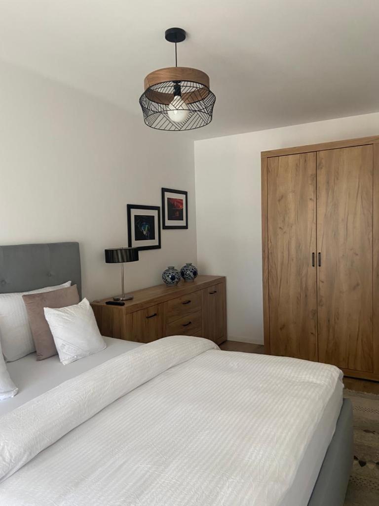 Dora City Apartament