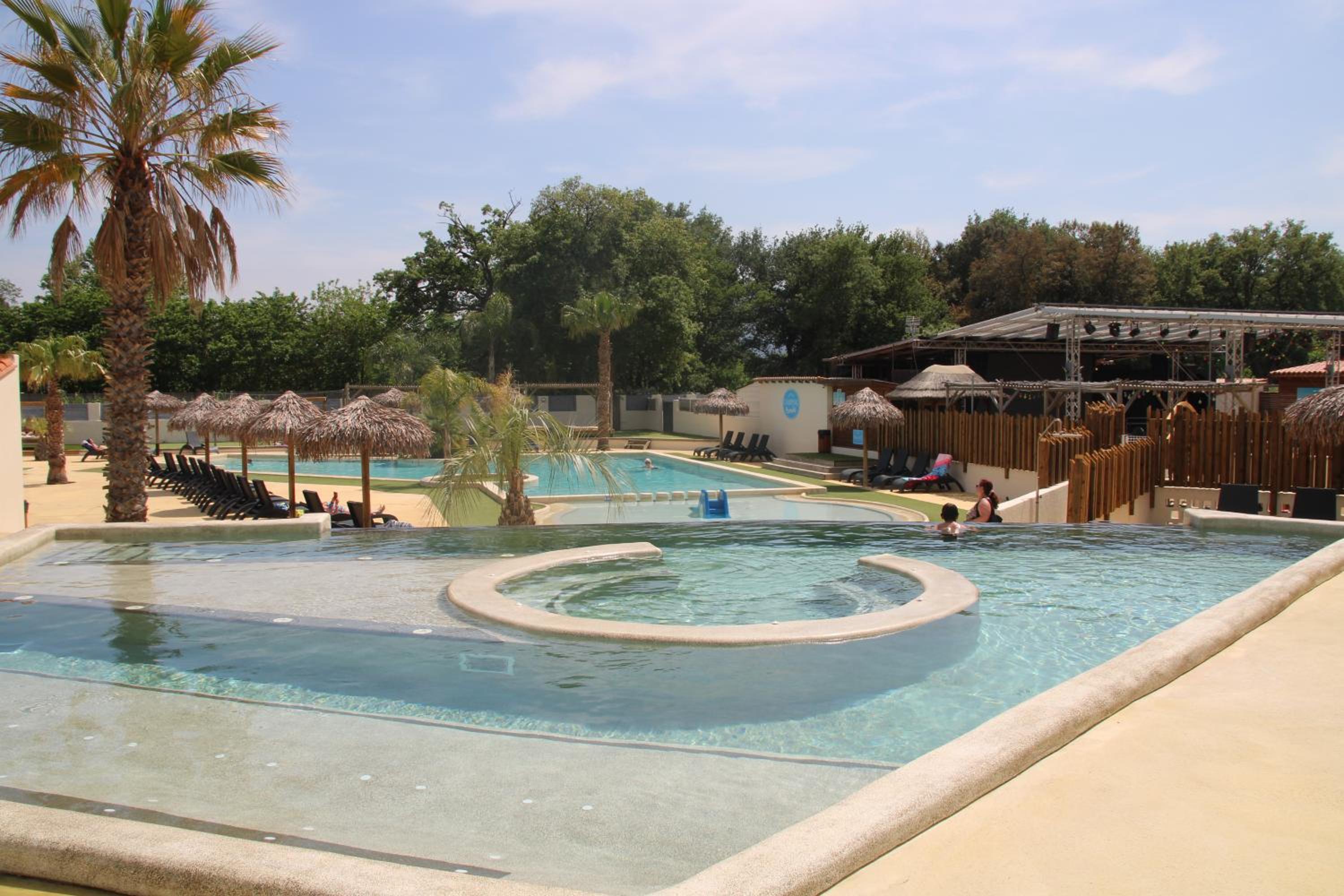 Camping Paradis Le Pearl