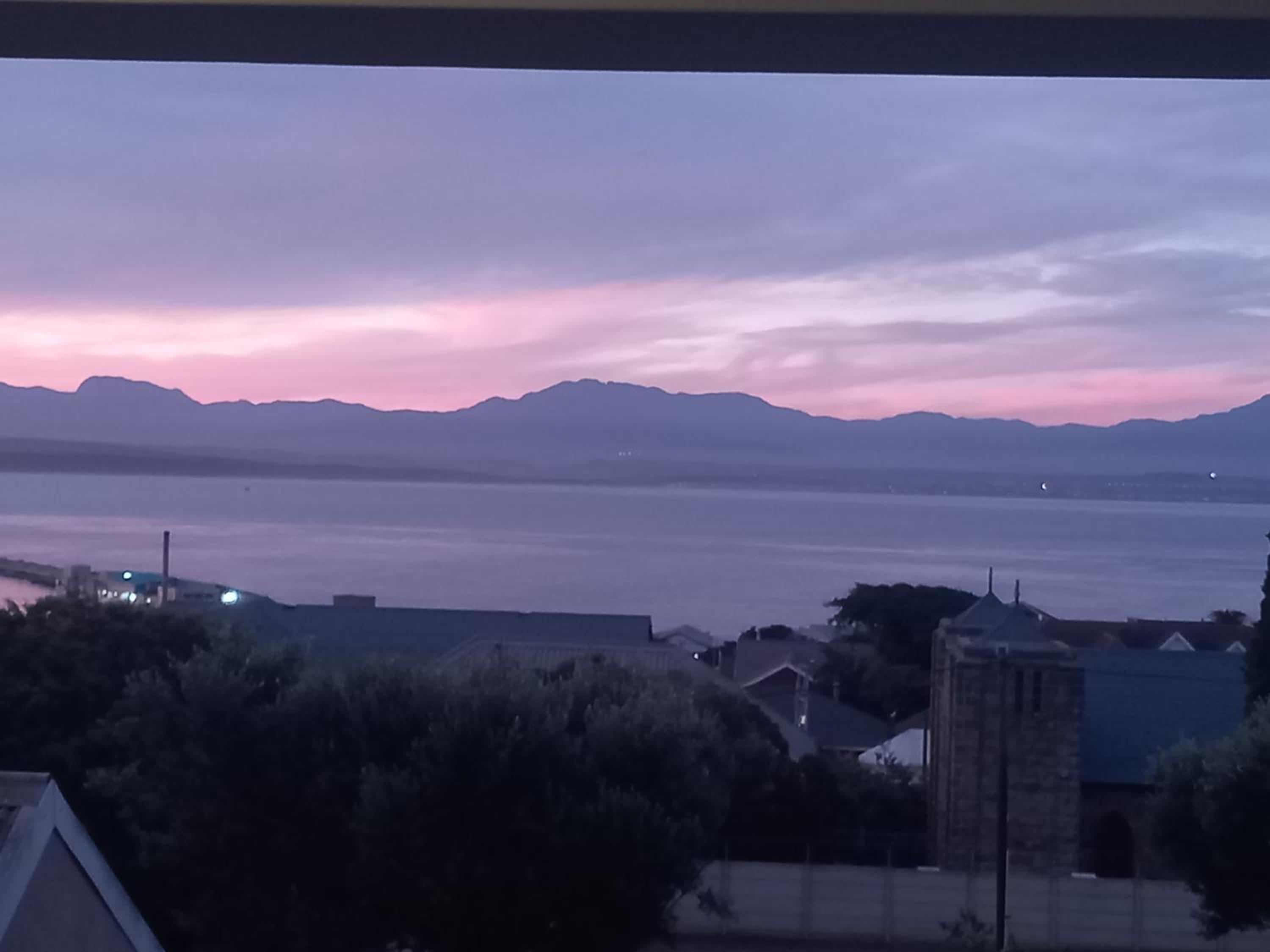 Barmarine Luxury Holiday Home view 4