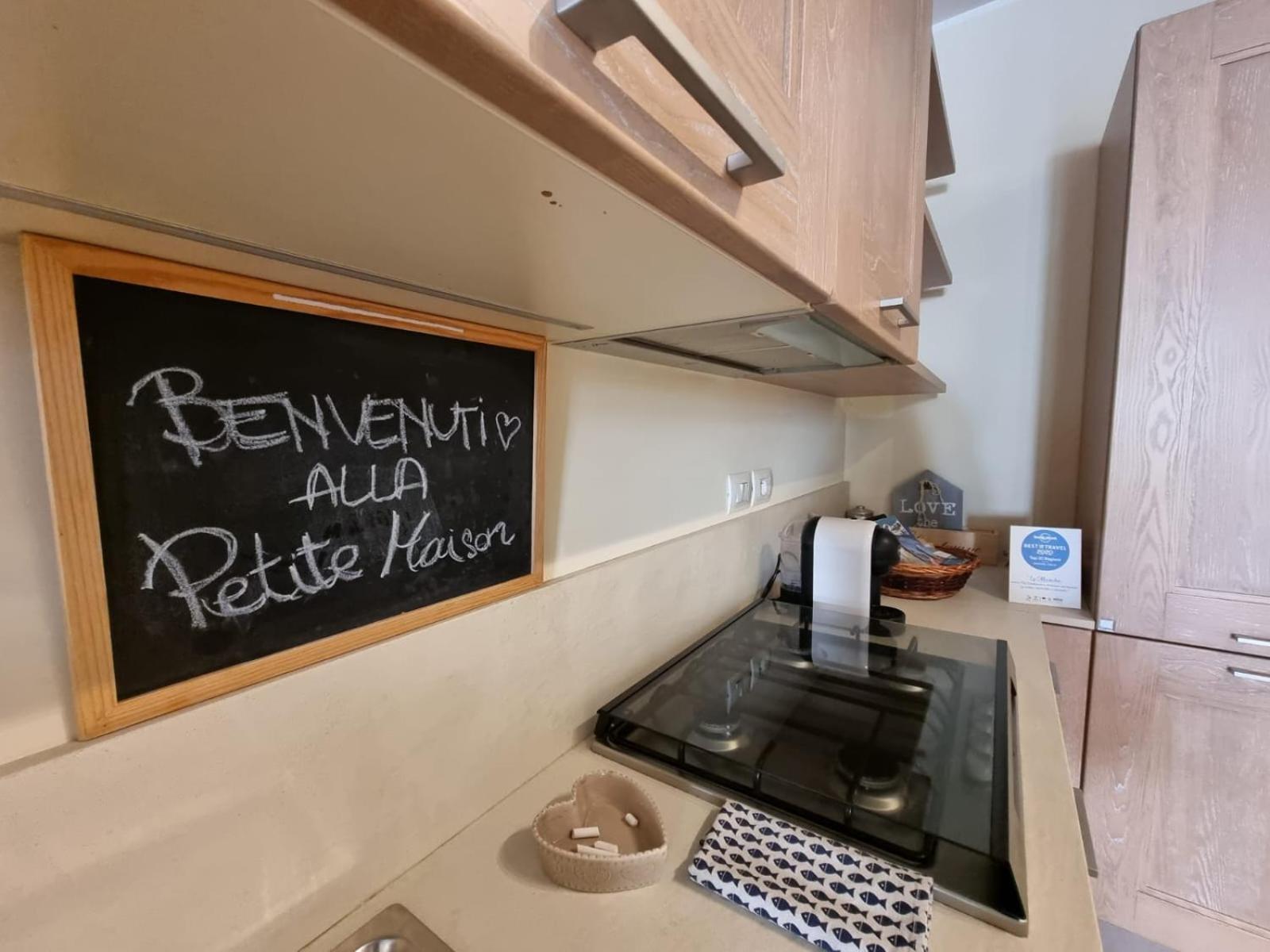 Petite Maison view 4