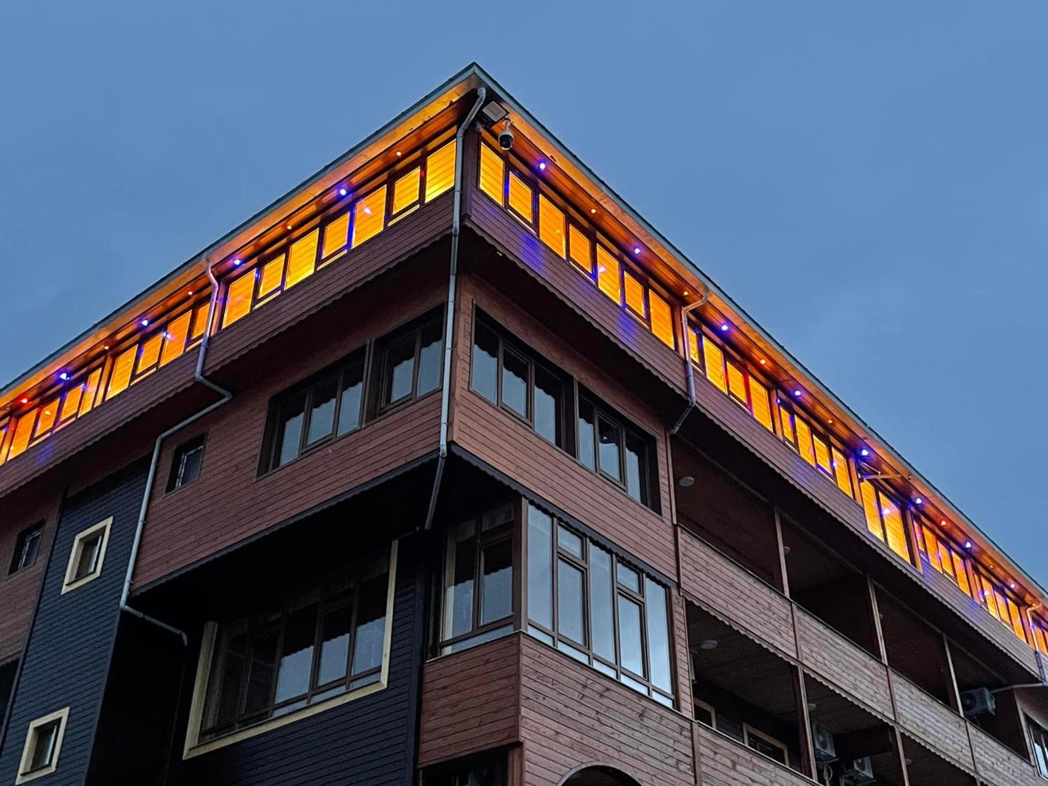 Avulot Otel