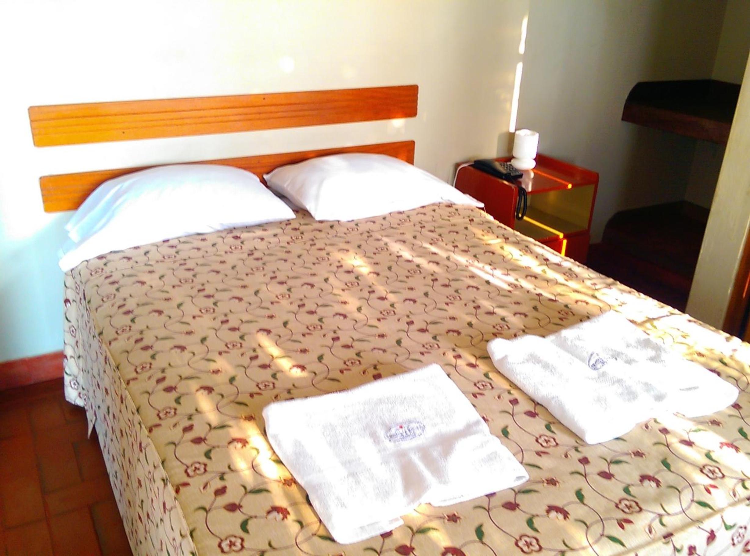 Hostal La Rivera view 4