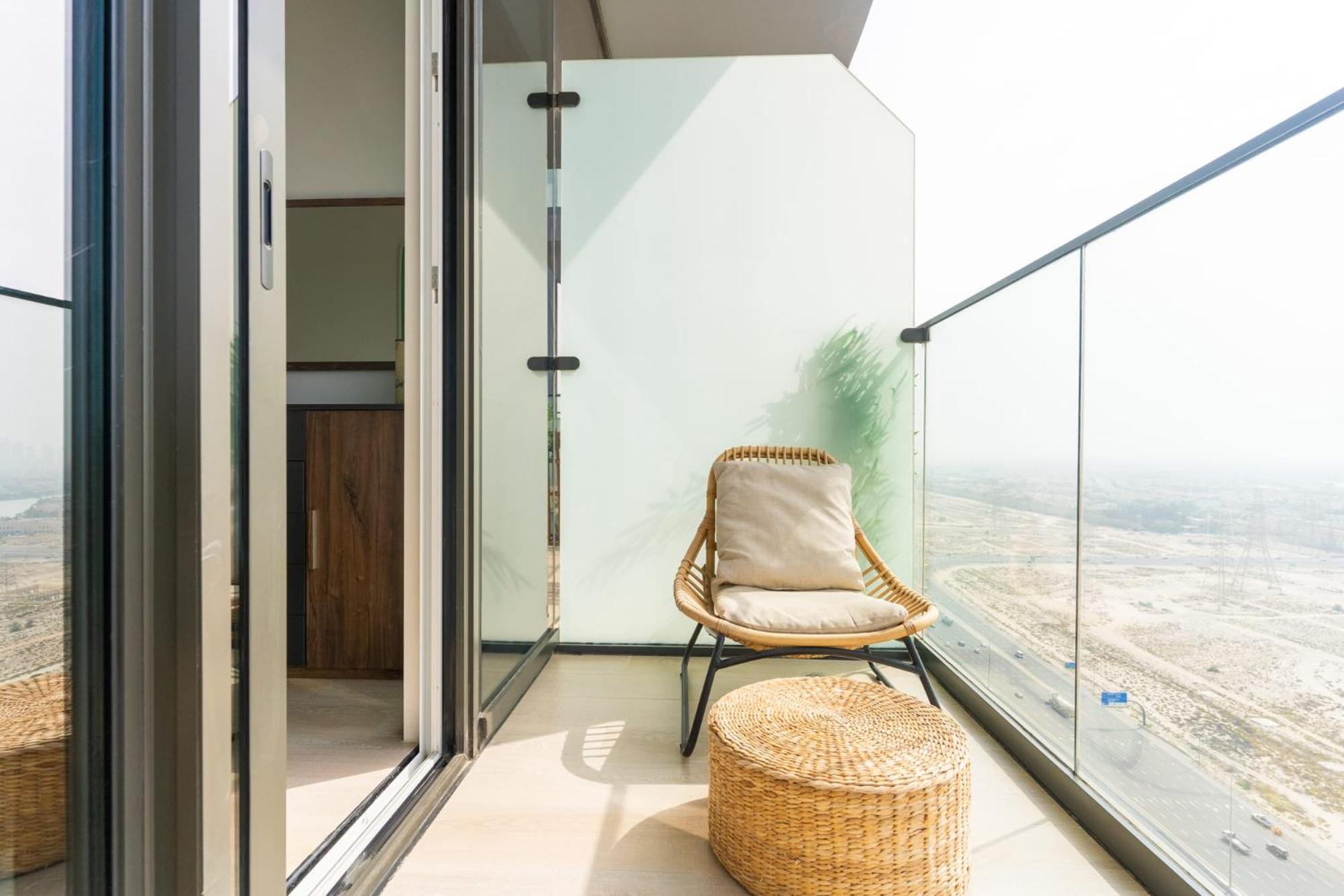 LUXFolio Retreats - Marina Skyline Bloom Towers