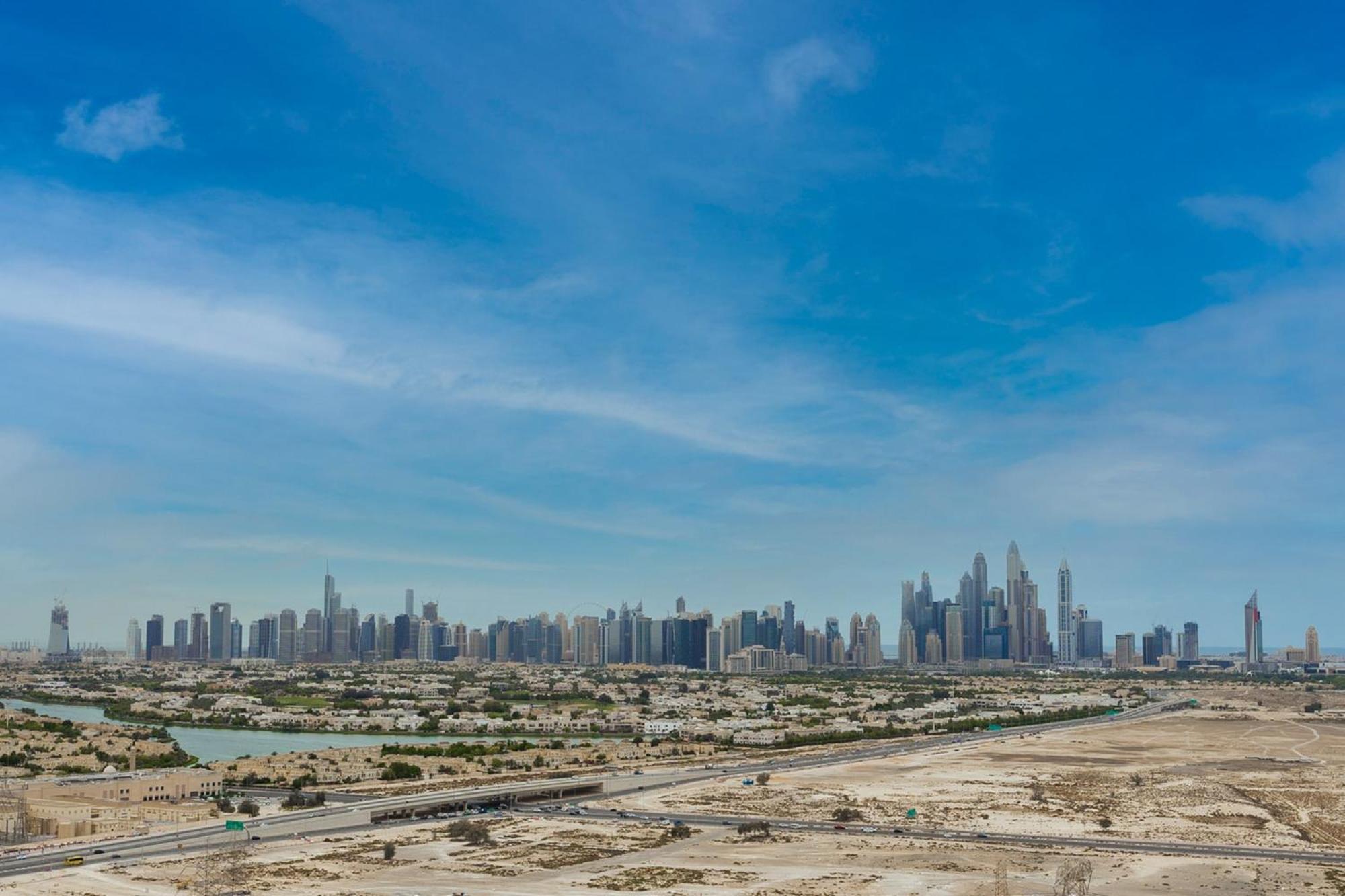 LUXFolio Retreats - Marina Skyline Bloom Towers