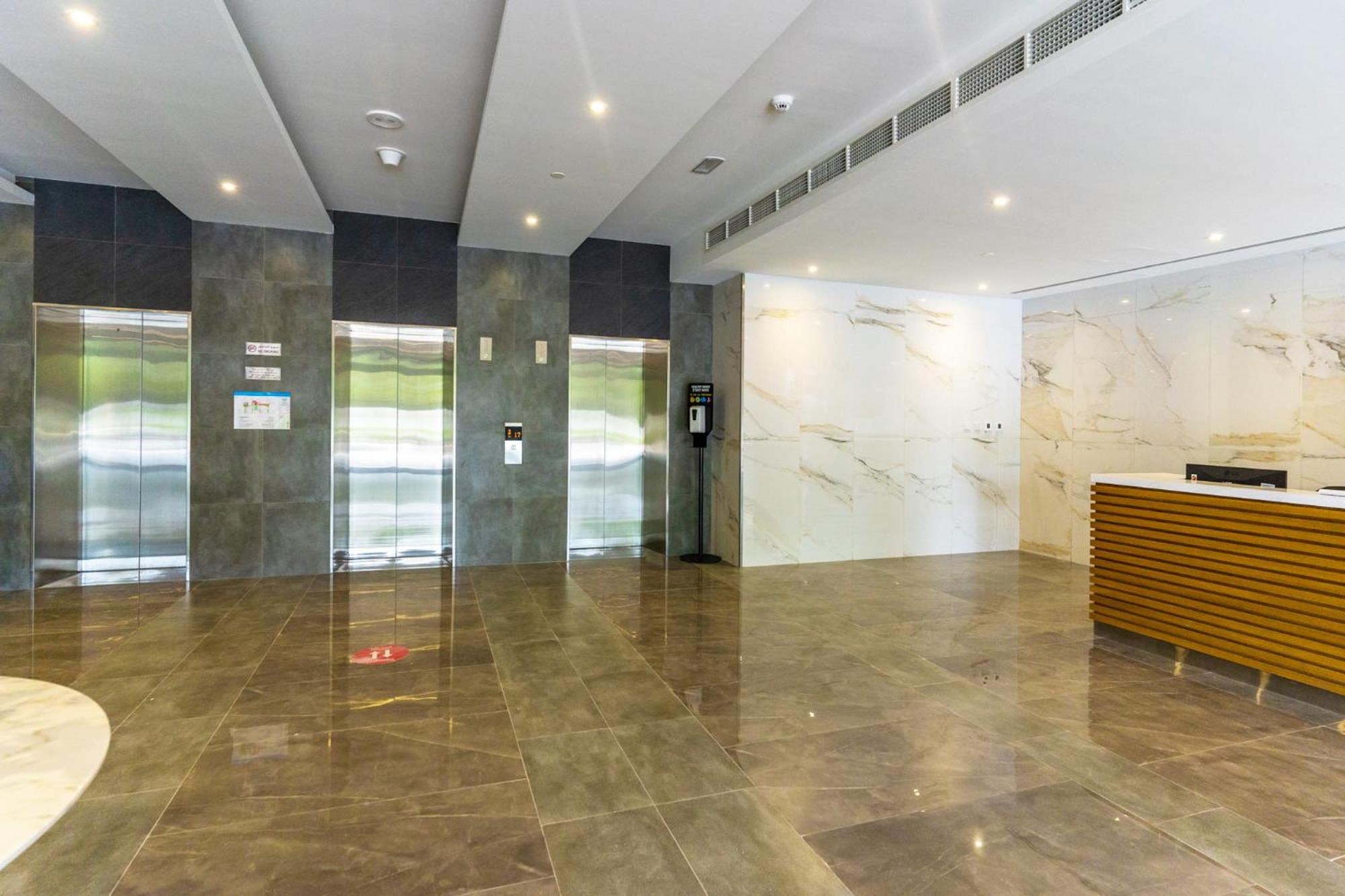 LUXFolio Retreats - Marina Skyline Bloom Towers